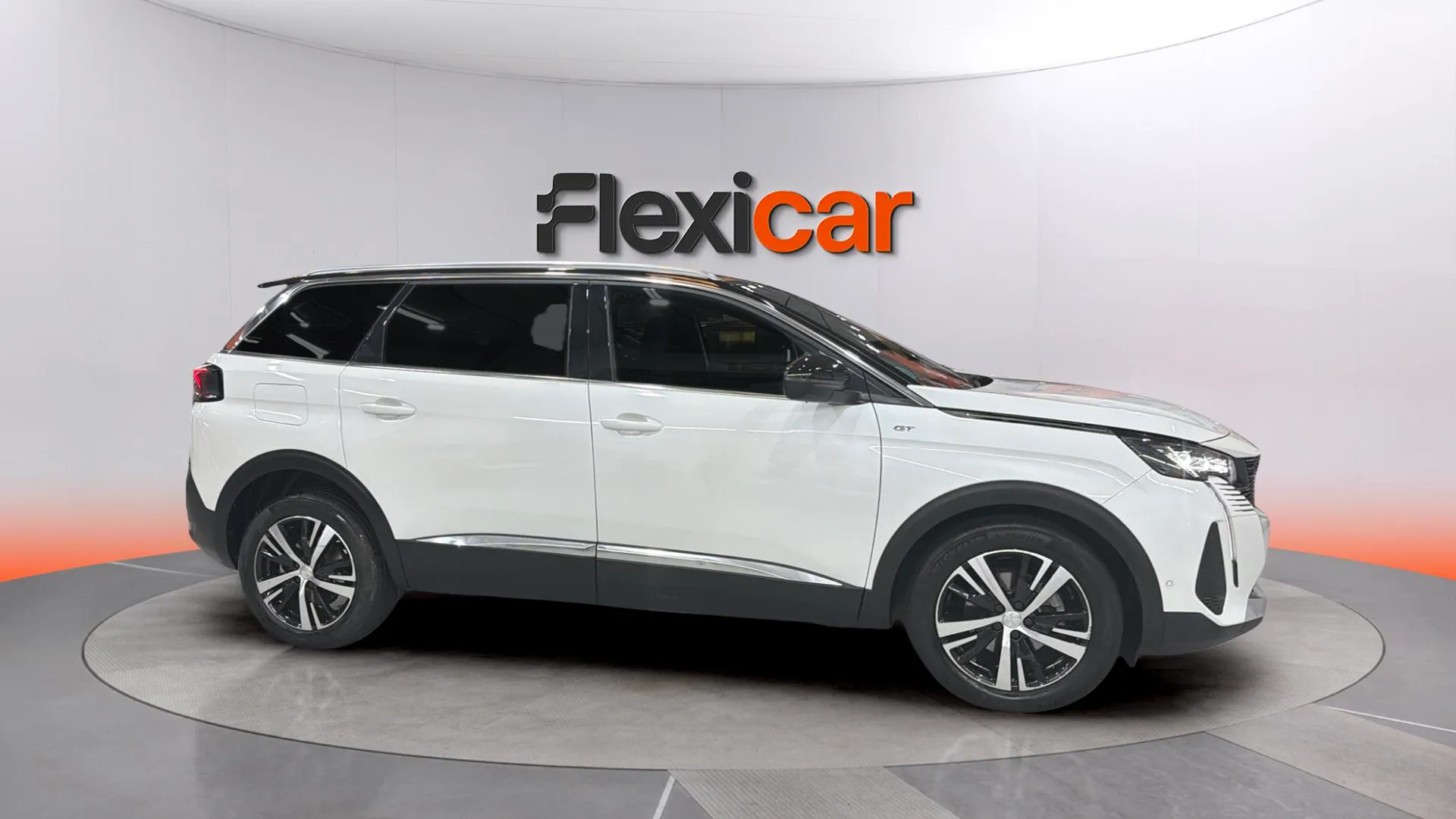 Peugeot 5008 1.2 PureTech Active Pack EAT8 - foto 4