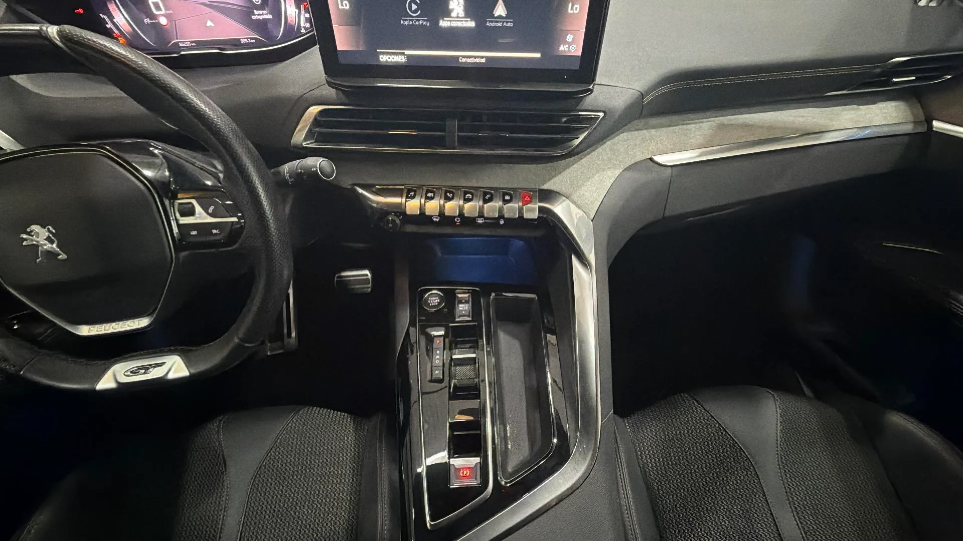 Peugeot 5008 1.2 PureTech Active Pack EAT8 - foto 7