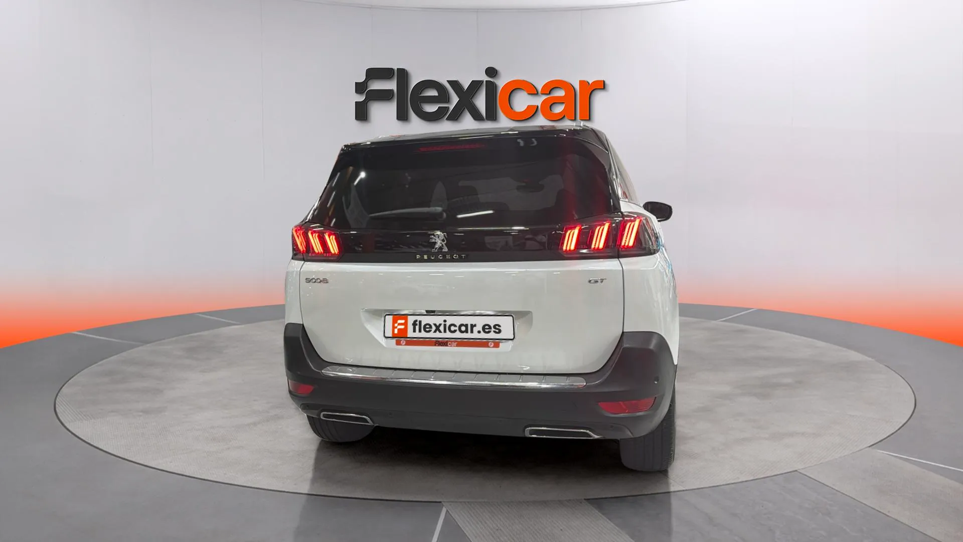 Peugeot 5008 1.2 PureTech Active Pack EAT8 - foto 5