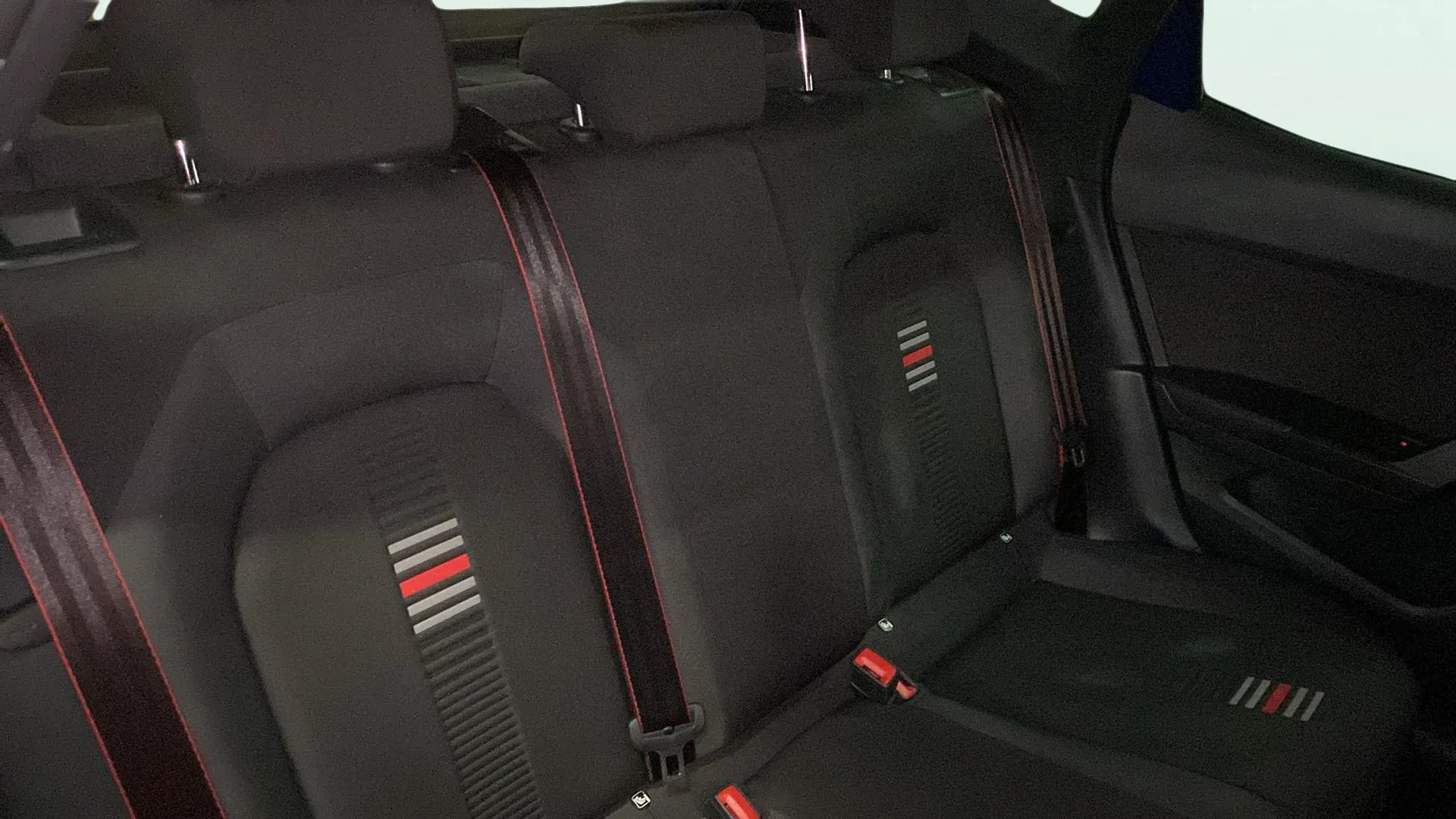 SEAT Arona 1.0 TSI DSG FR Edition Eco - foto 27
