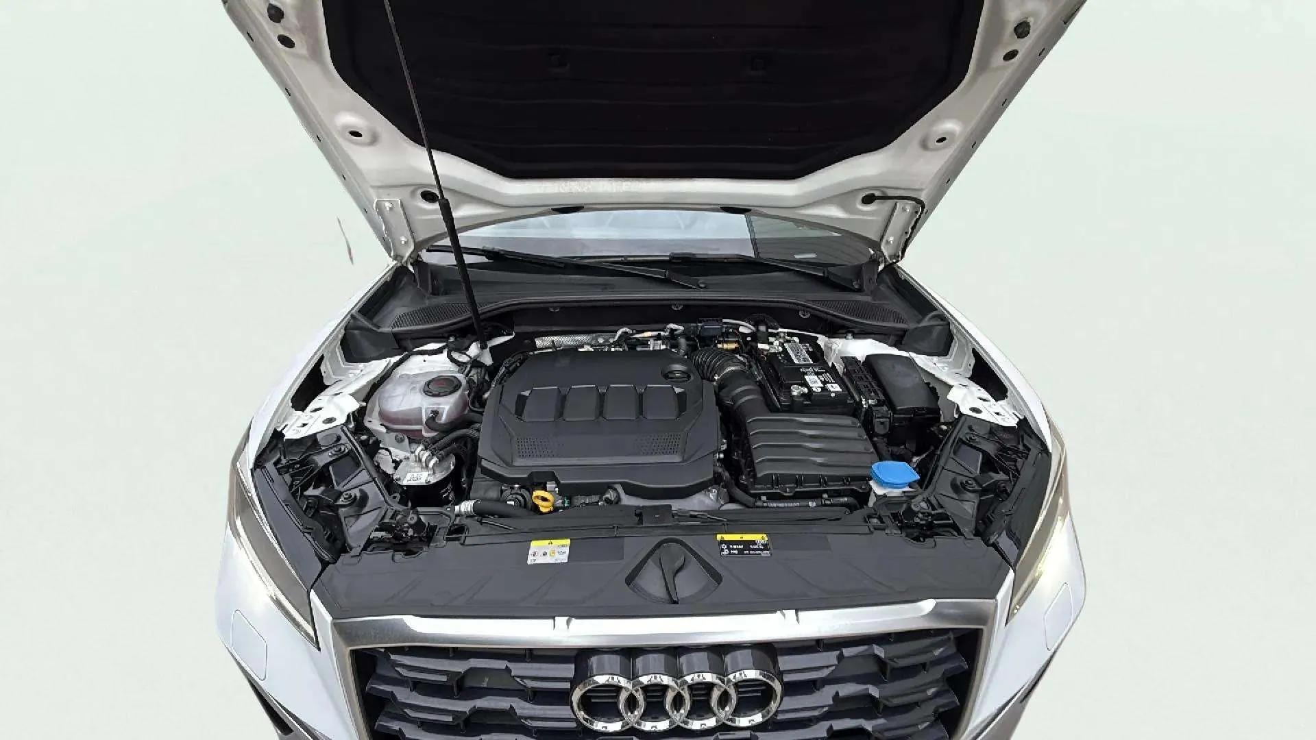 Audi Q2 S line 30 TDI - foto 18