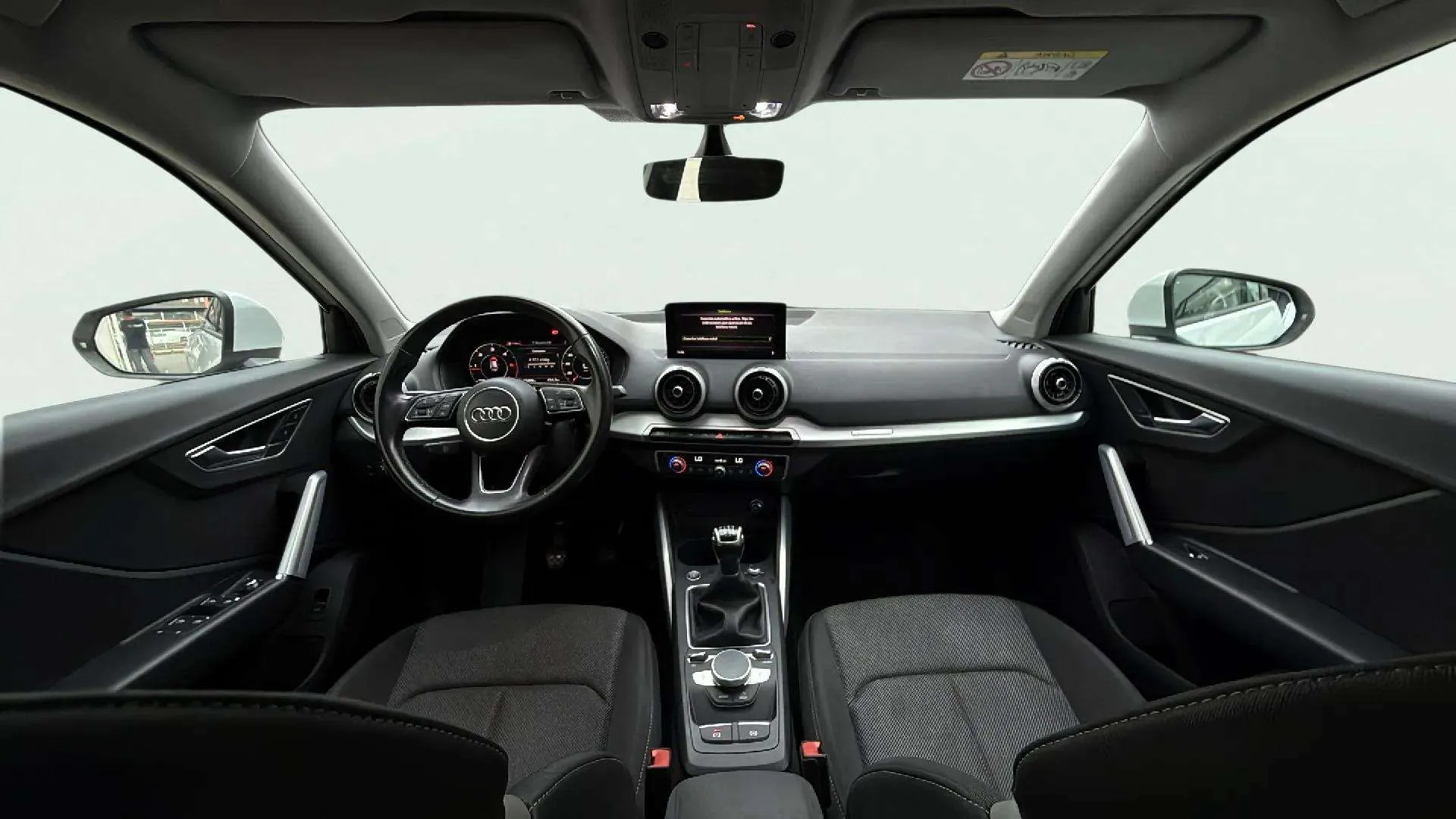 Audi Q2 S line 30 TDI - foto 10