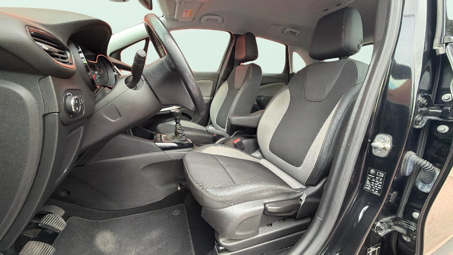 Opel Crossland 1.2 Innovation - foto 13
