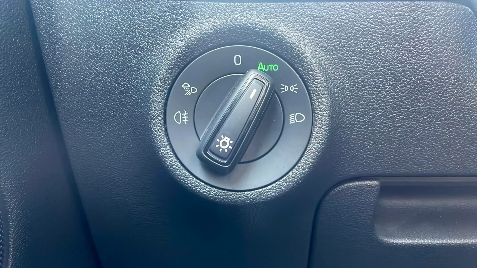 Škoda Kodiaq 2.0 TSI DSG RS - foto 38