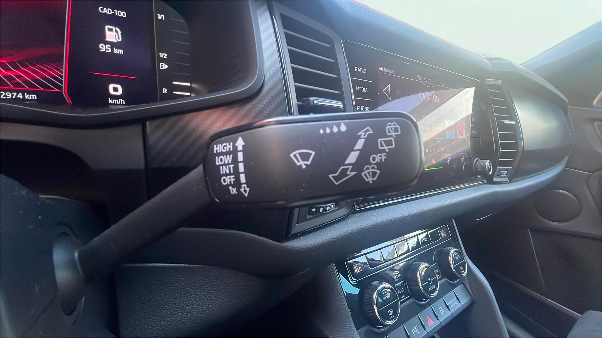Škoda Kodiaq 2.0 TSI DSG RS - foto 33