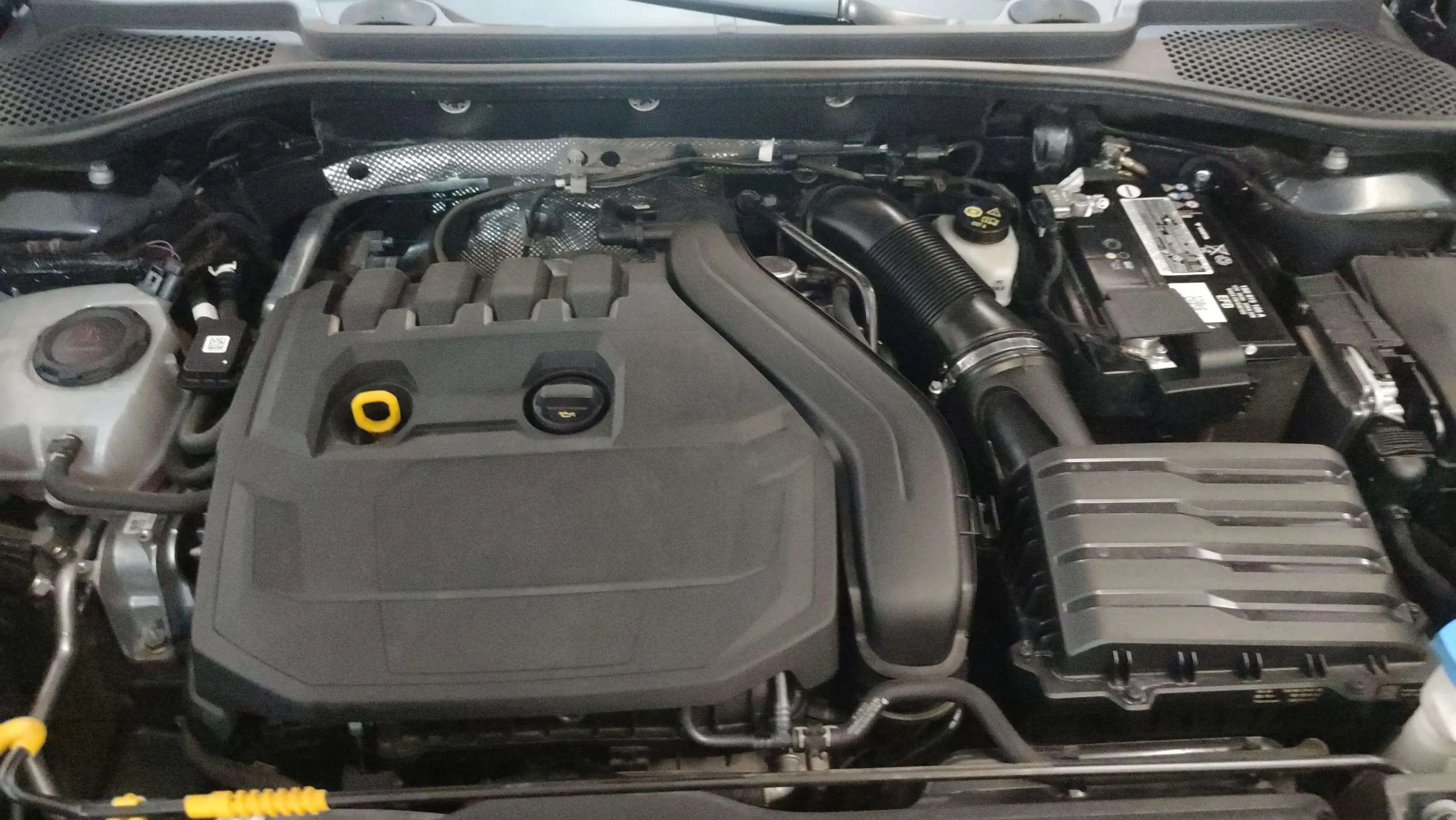 Cupra Formentor 1.5 TSI - foto 14