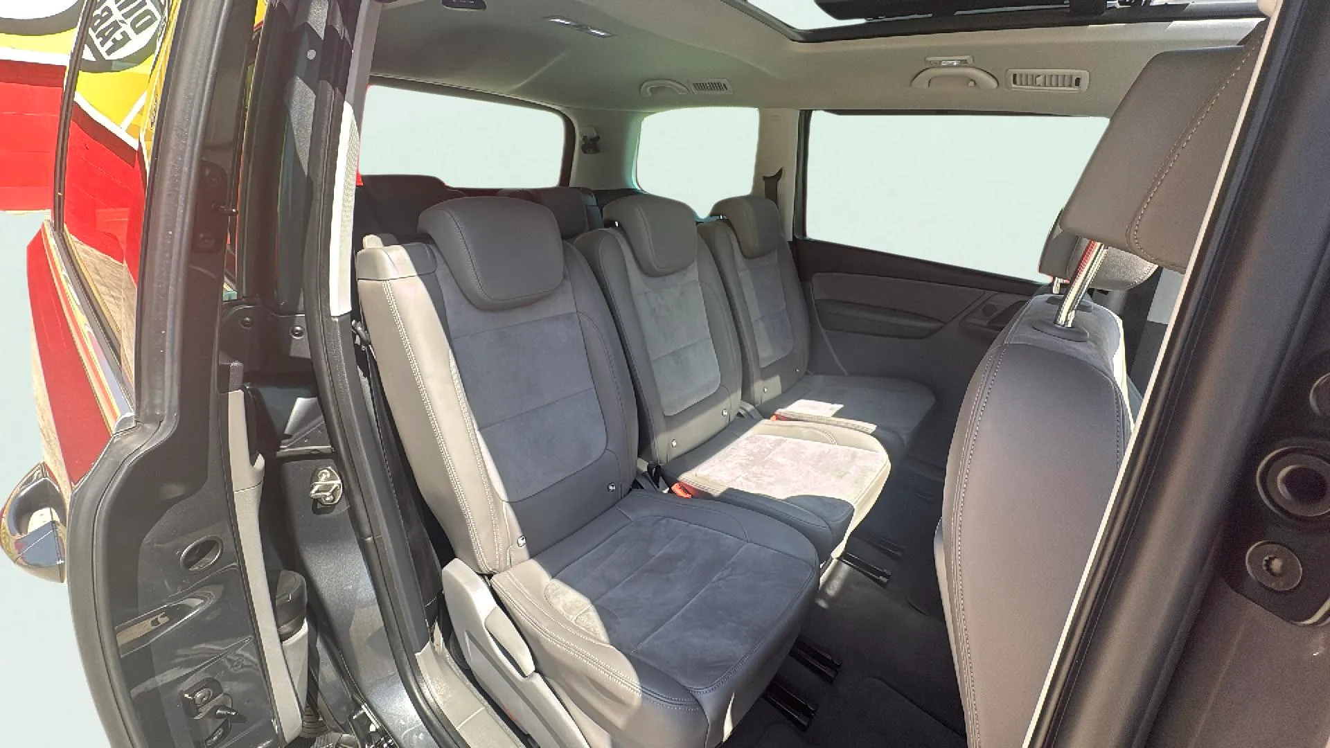Volkswagen Sharan 1 Million 1.4 TSI DSG - foto 15