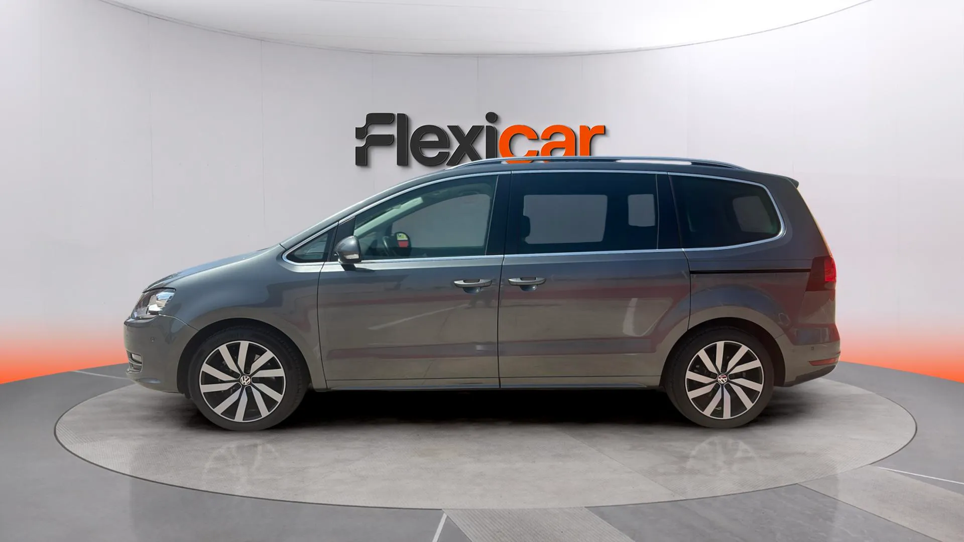 Volkswagen Sharan 1 Million 1.4 TSI DSG - foto 4