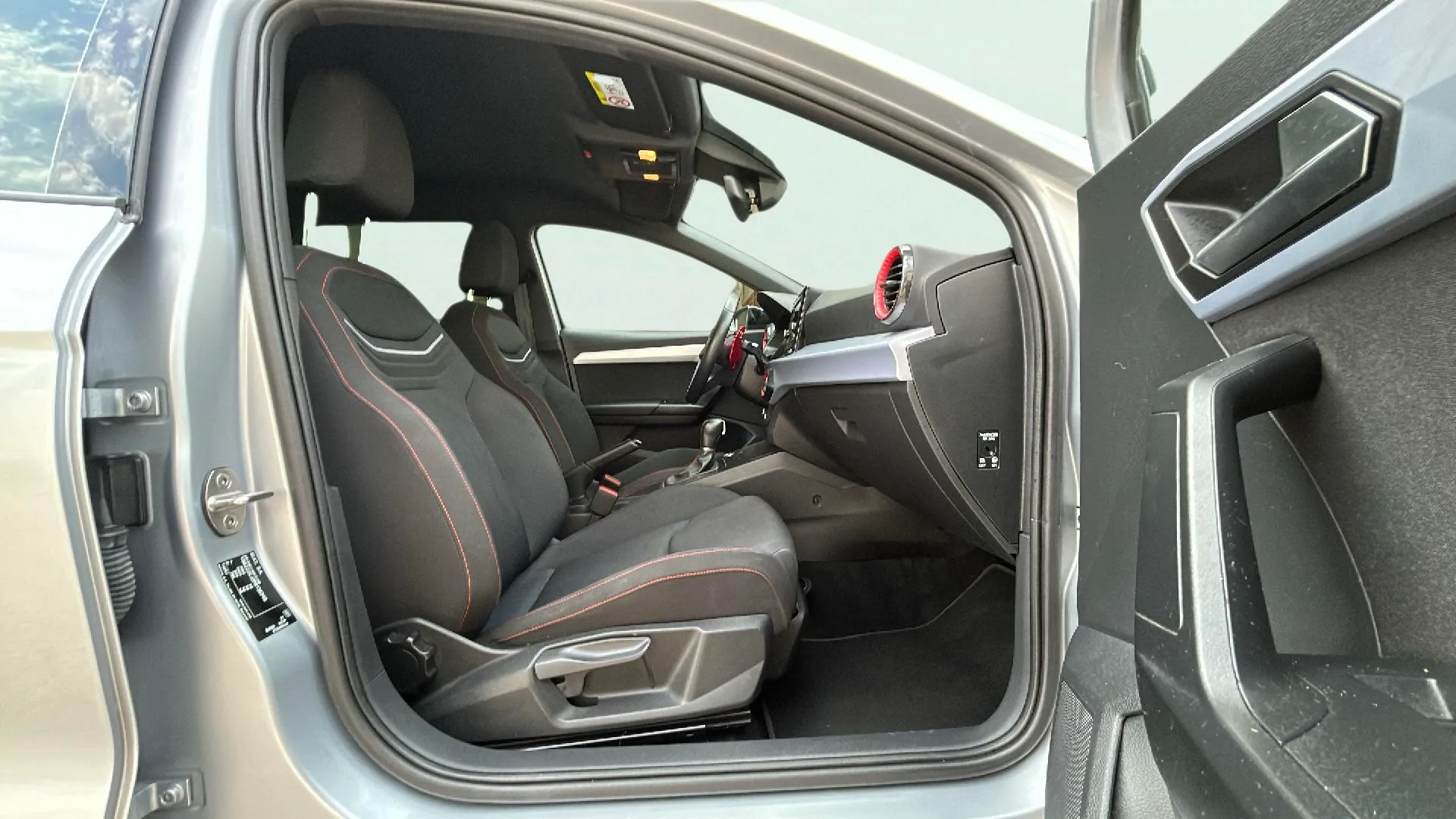 SEAT Ibiza 1.5 TSI DSG FR - foto 15