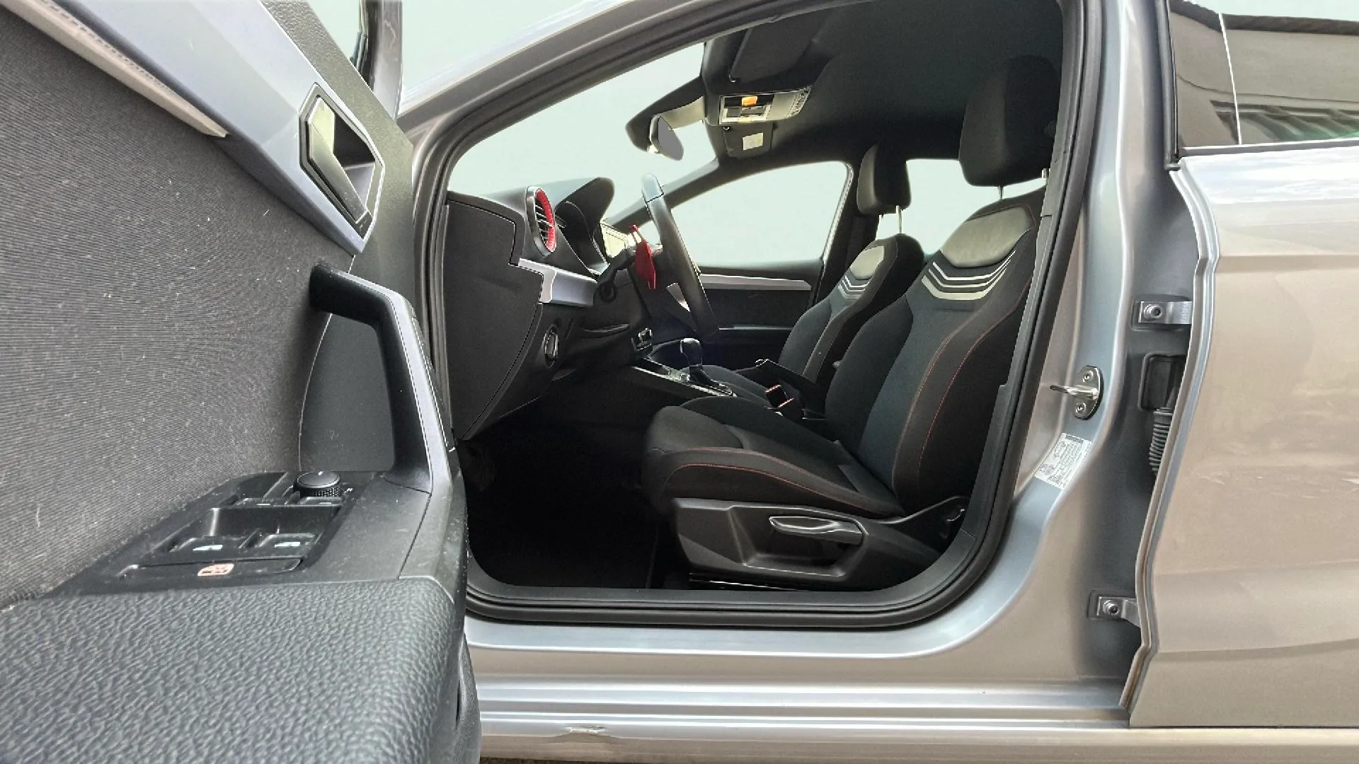 SEAT Ibiza 1.5 TSI DSG FR - foto 14