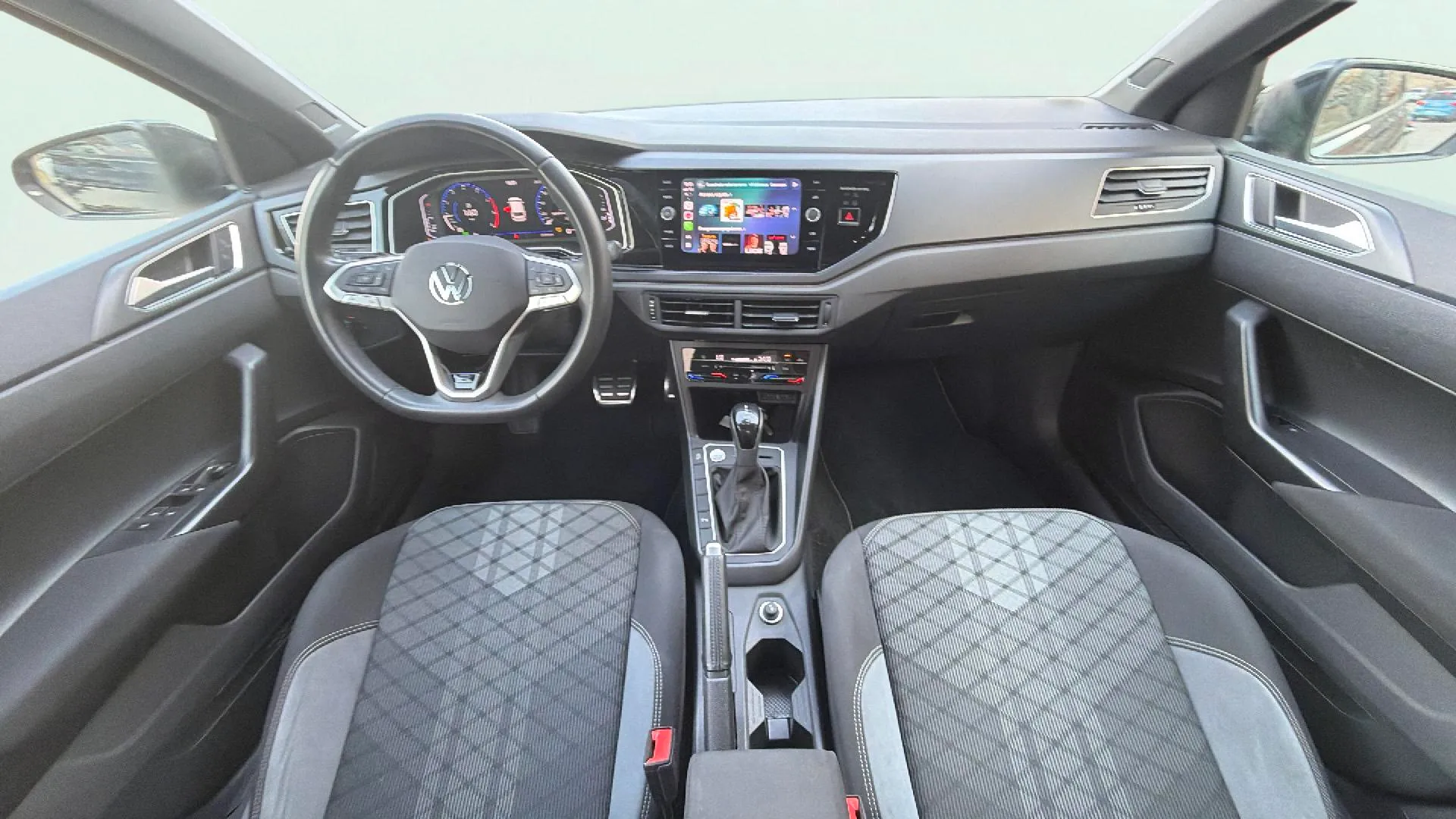 Volkswagen Polo R-Line 1.0 TSI DSG - foto 13