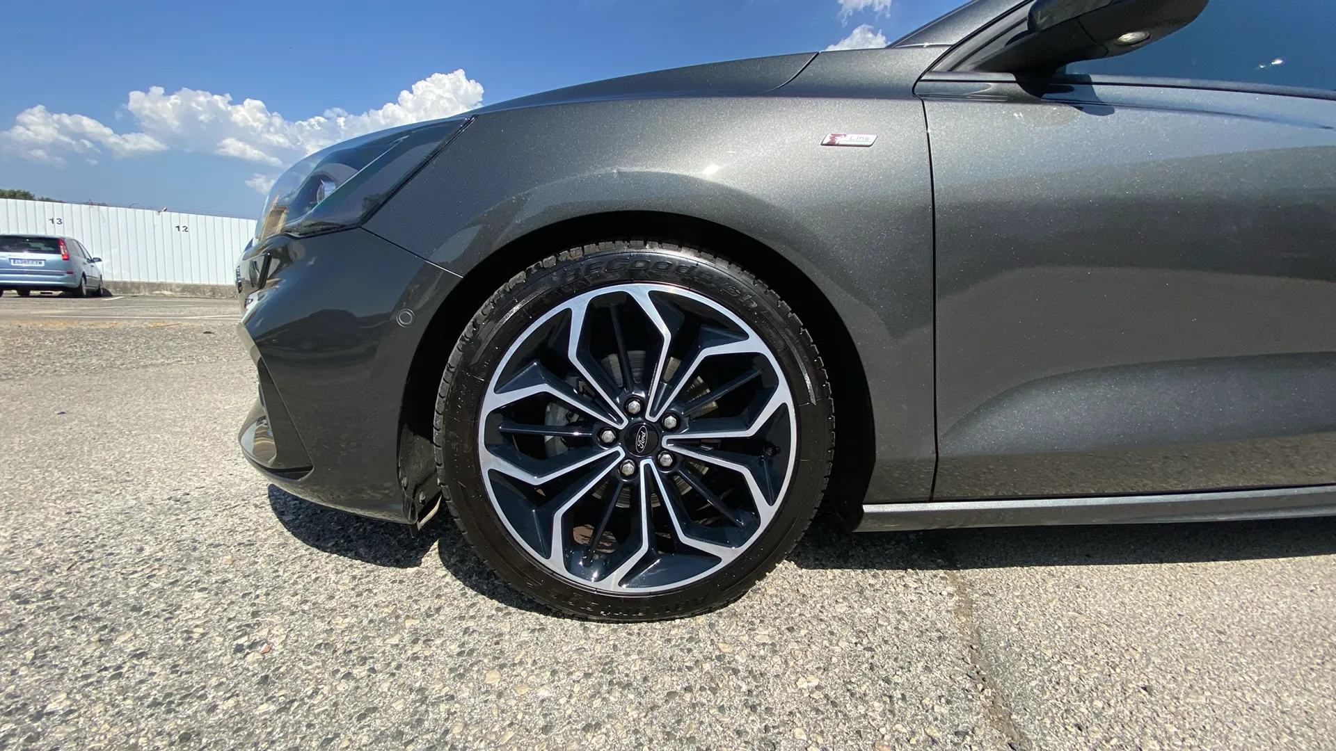 Ford Focus 1.5 EcoBlue ST-Line - foto 23