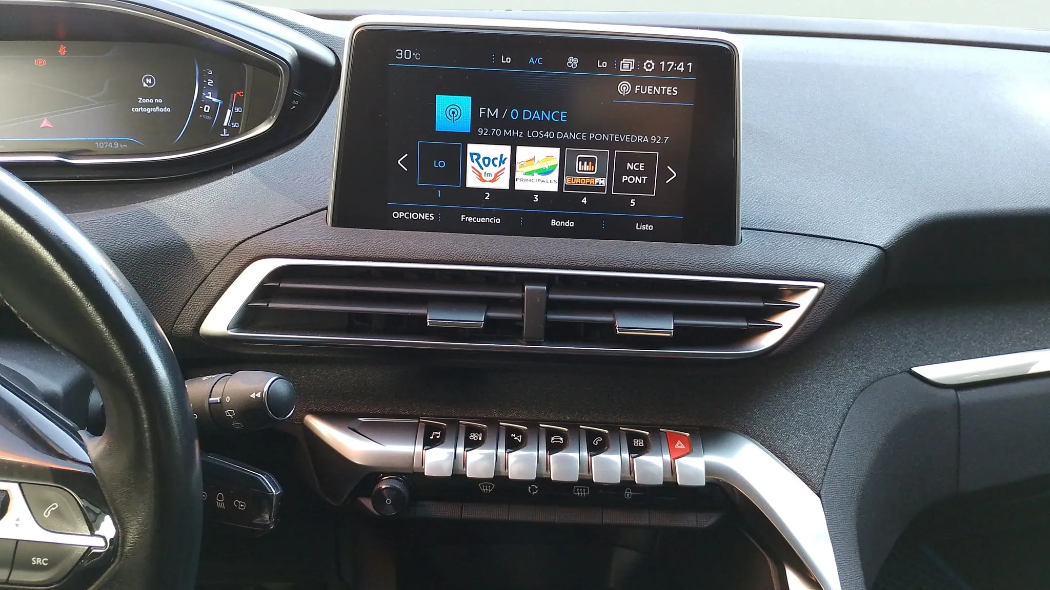 Peugeot 5008 Allure 1.2L PureTech - foto 19