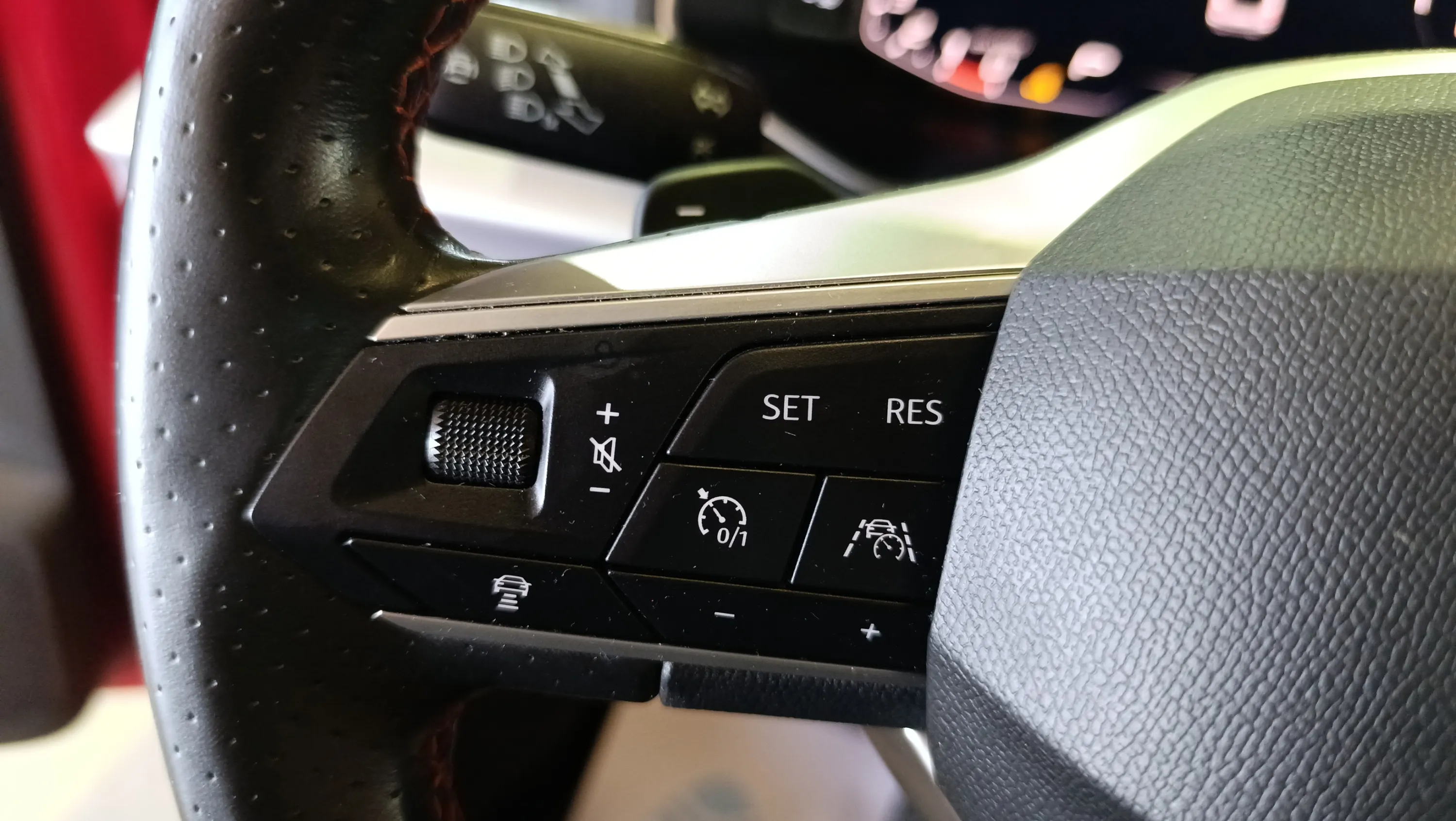 SEAT Arona 1.0 TSI DSG FR - foto 11