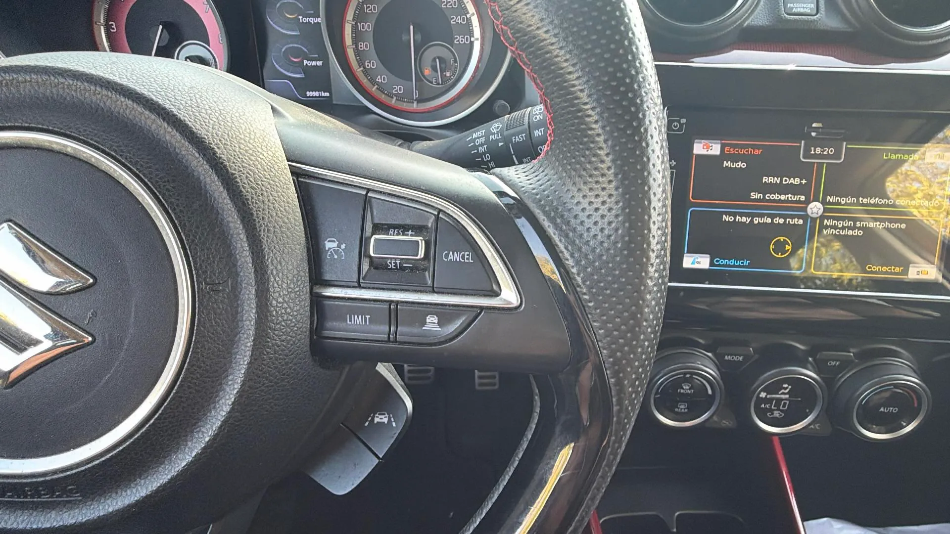 Suzuki Swift 1.4 T Sport Mild Hybrid - foto 22