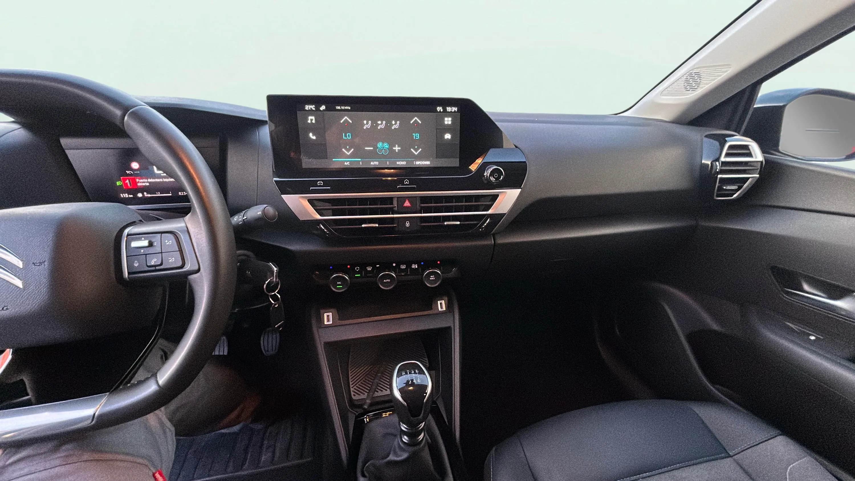 Citroën C4 PureTech 130 Plus - foto 9