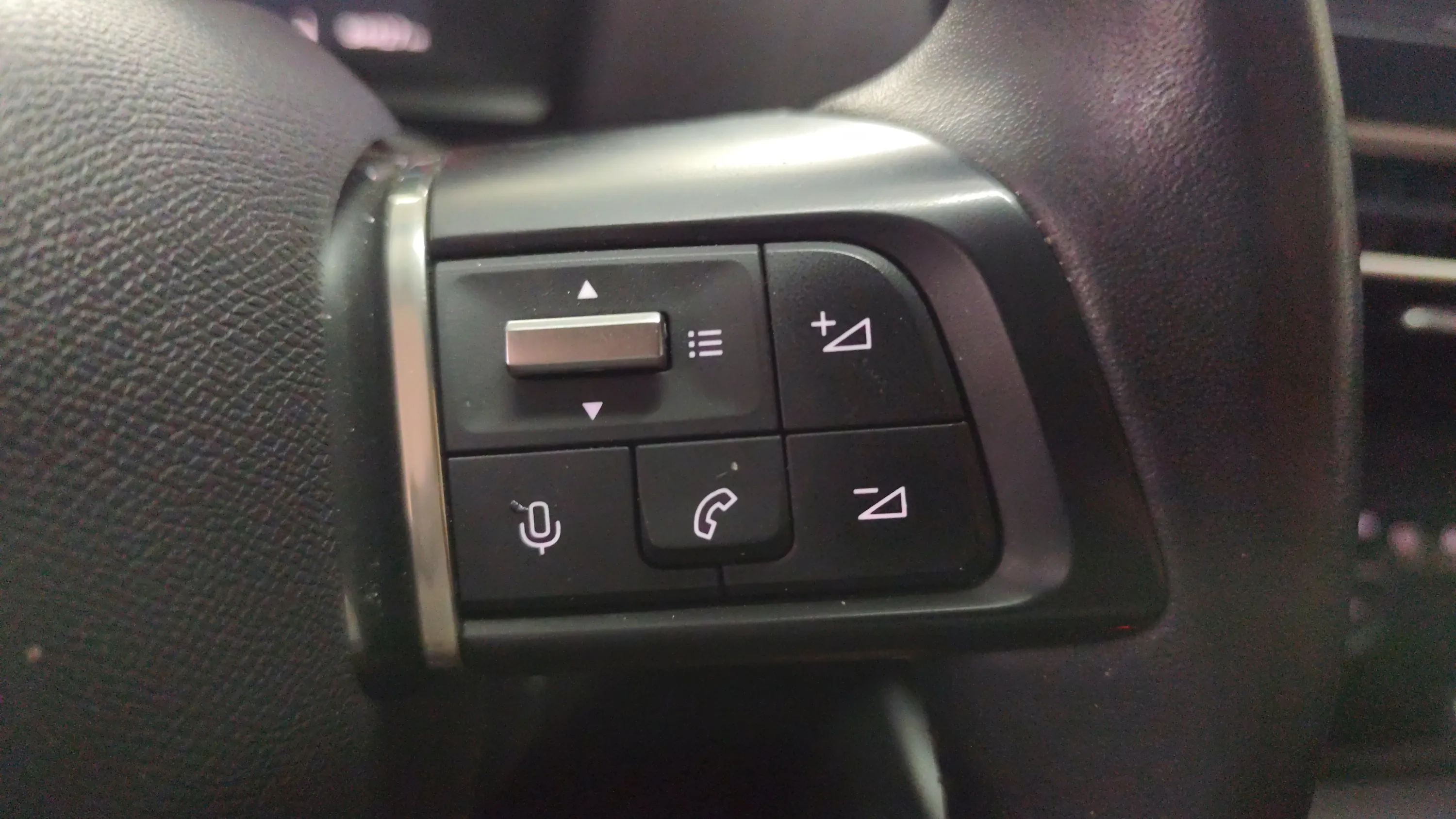 Citroën C4 PureTech 130 Plus - foto 15
