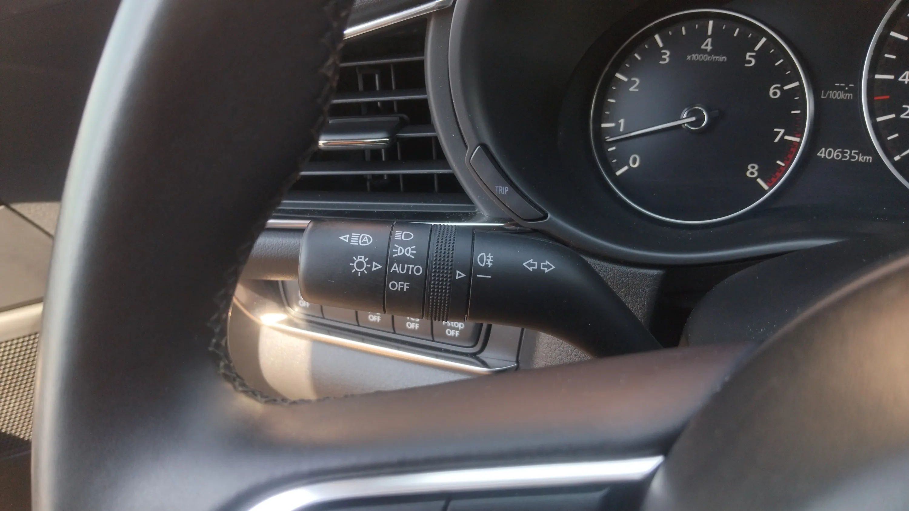 Mazda CX-30 e-SKYACTIV-X Zenith W.Safety - foto 15