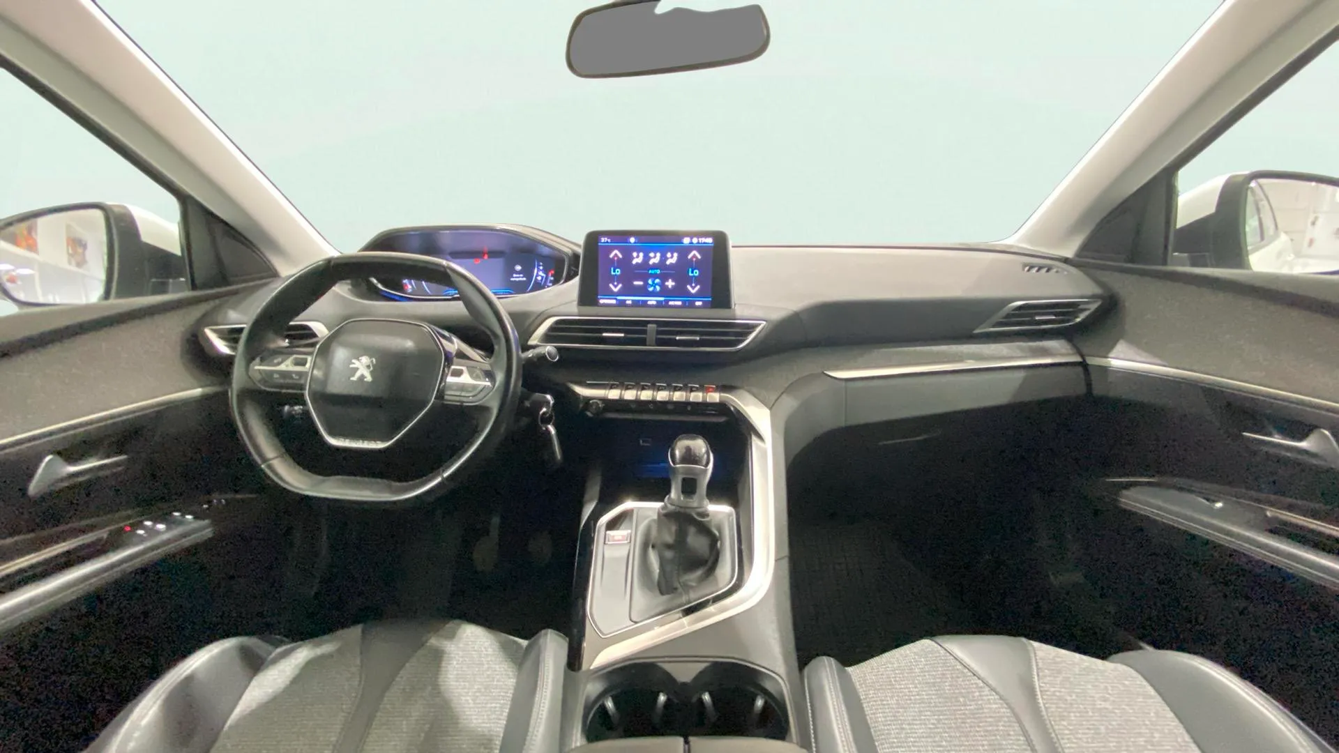 Peugeot 3008 1.5L BlueHDi Allure - foto 10