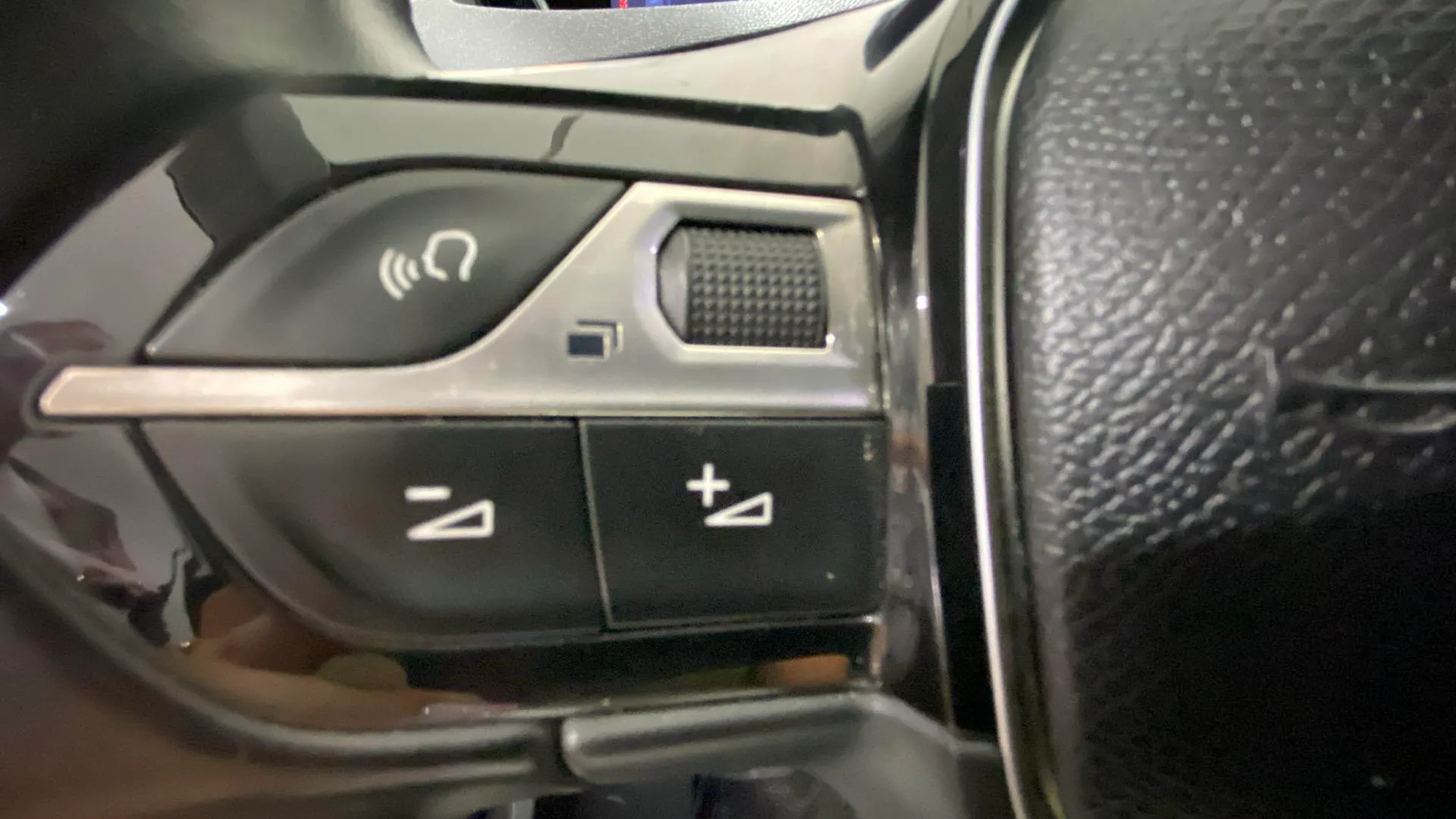 Peugeot 3008 1.5L BlueHDi Allure - foto 17