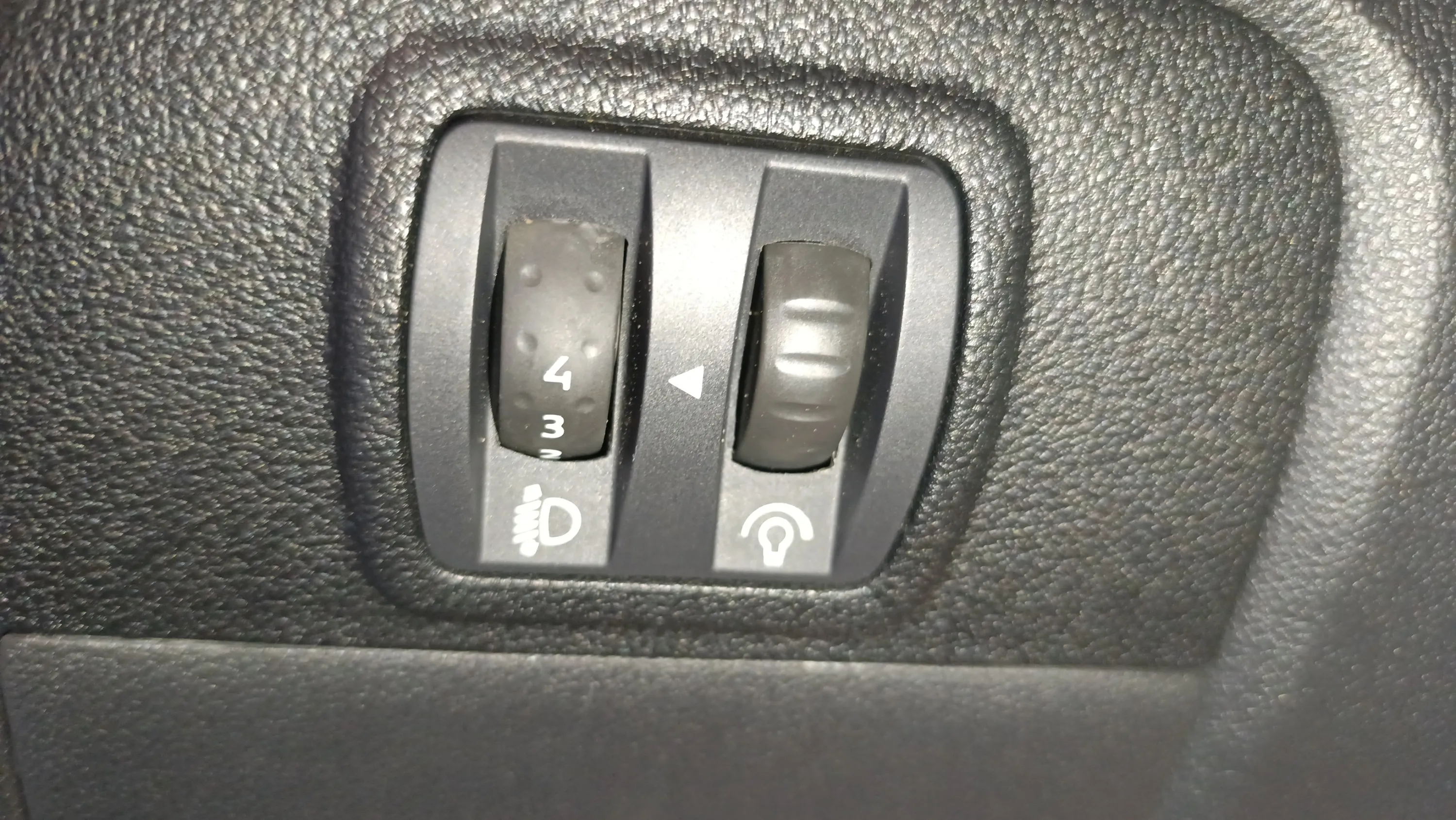 Renault Scénic Life TCe GPF - foto 23