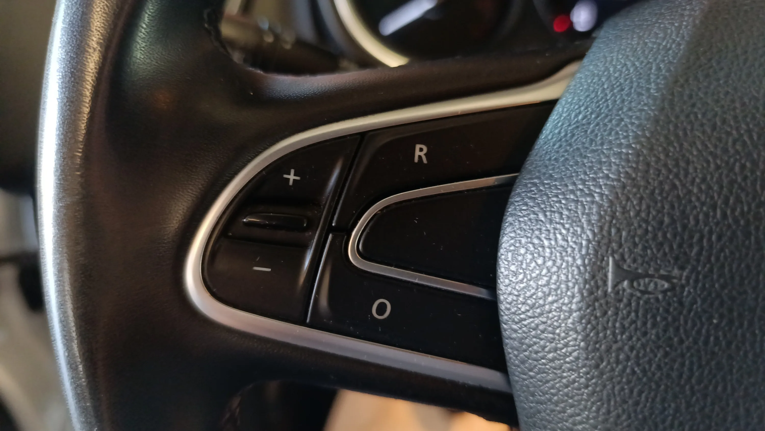 Renault Scénic Life TCe GPF - foto 11