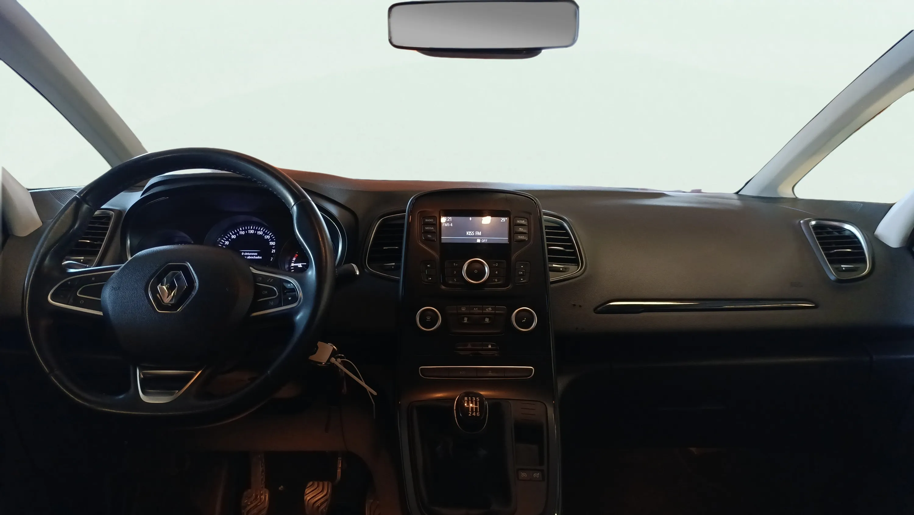Renault Scénic Life TCe GPF - foto 9