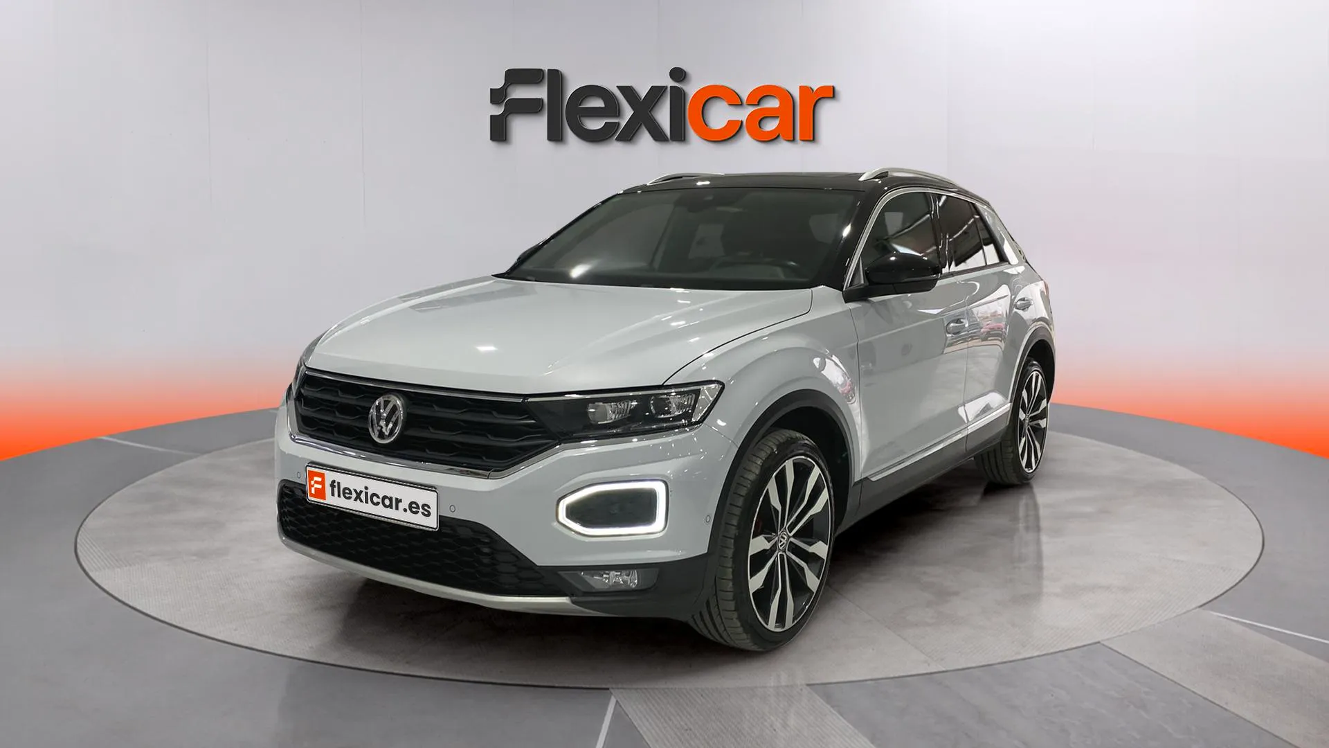 Volkswagen T-Roc Sport 2.0 TSI 4 Motion DSG - foto 2