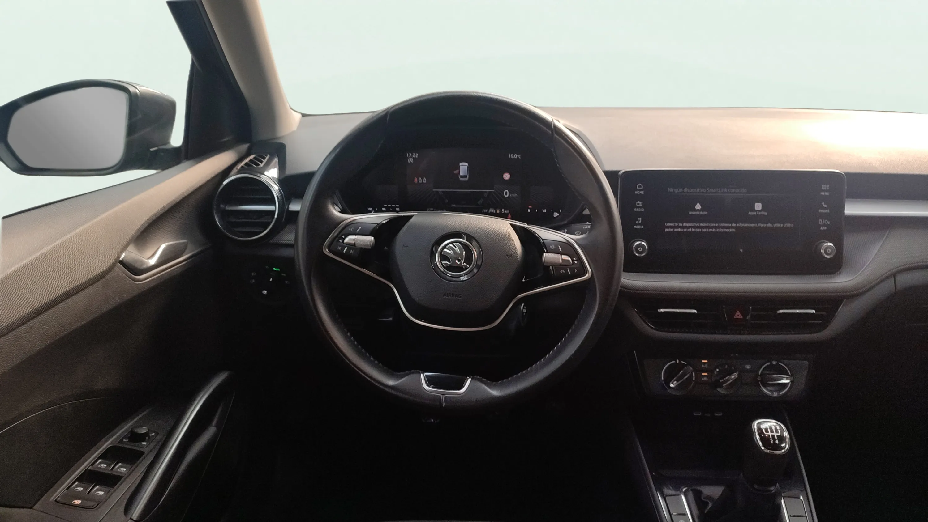Škoda Fabia 1.0 MPI Selection - foto 10