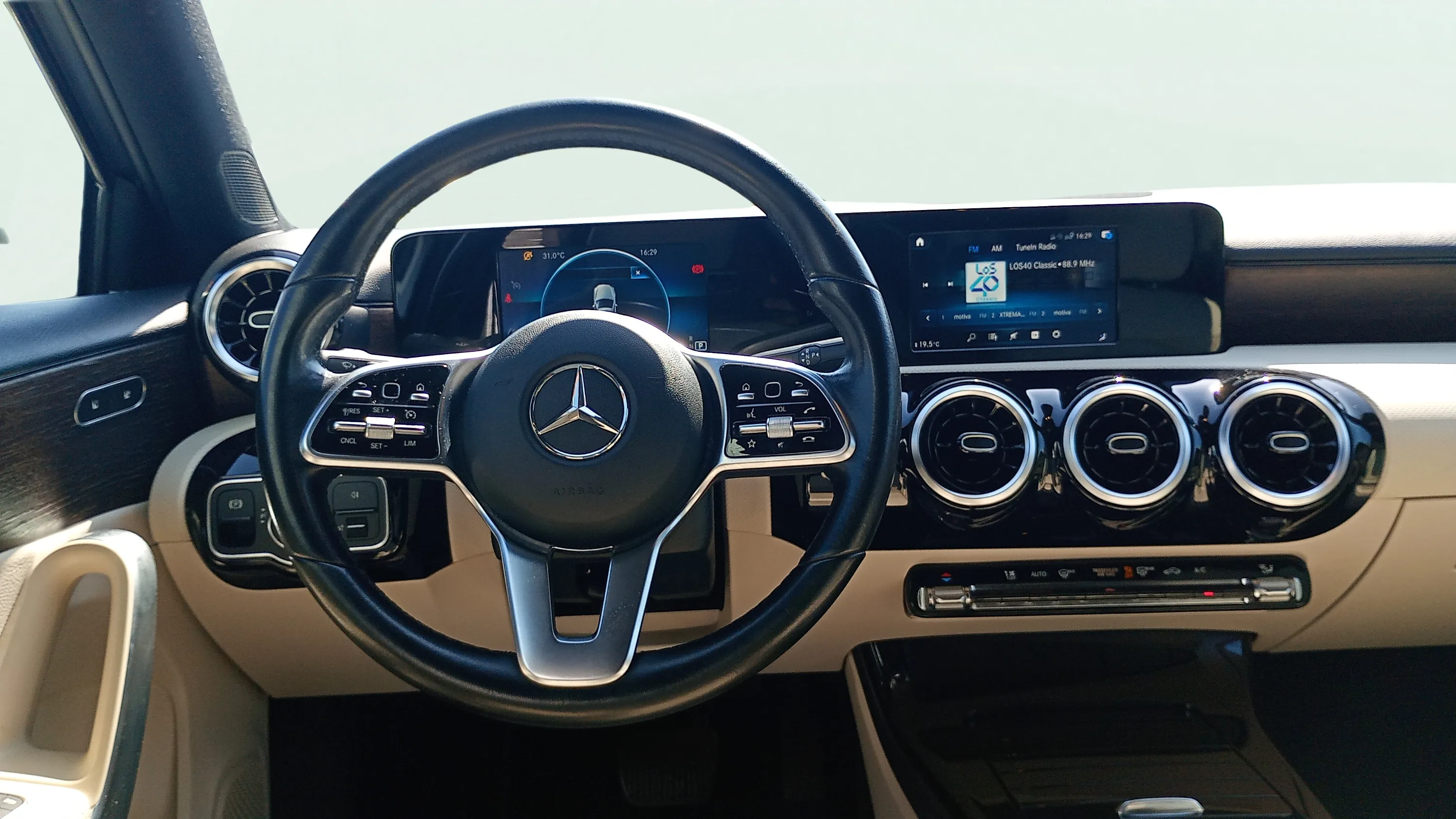 Mercedes-Benz Clase A A 220 - foto 10