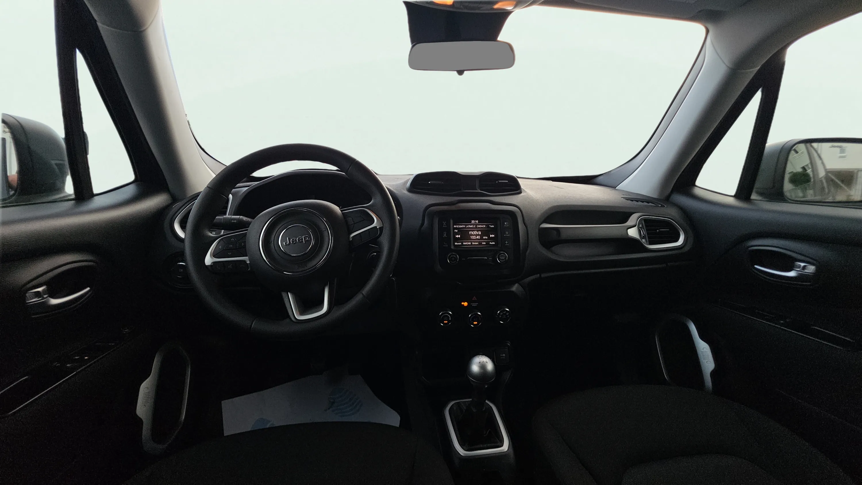 Jeep Renegade 1.6 E-Torq Sport FWD E6 - foto 10