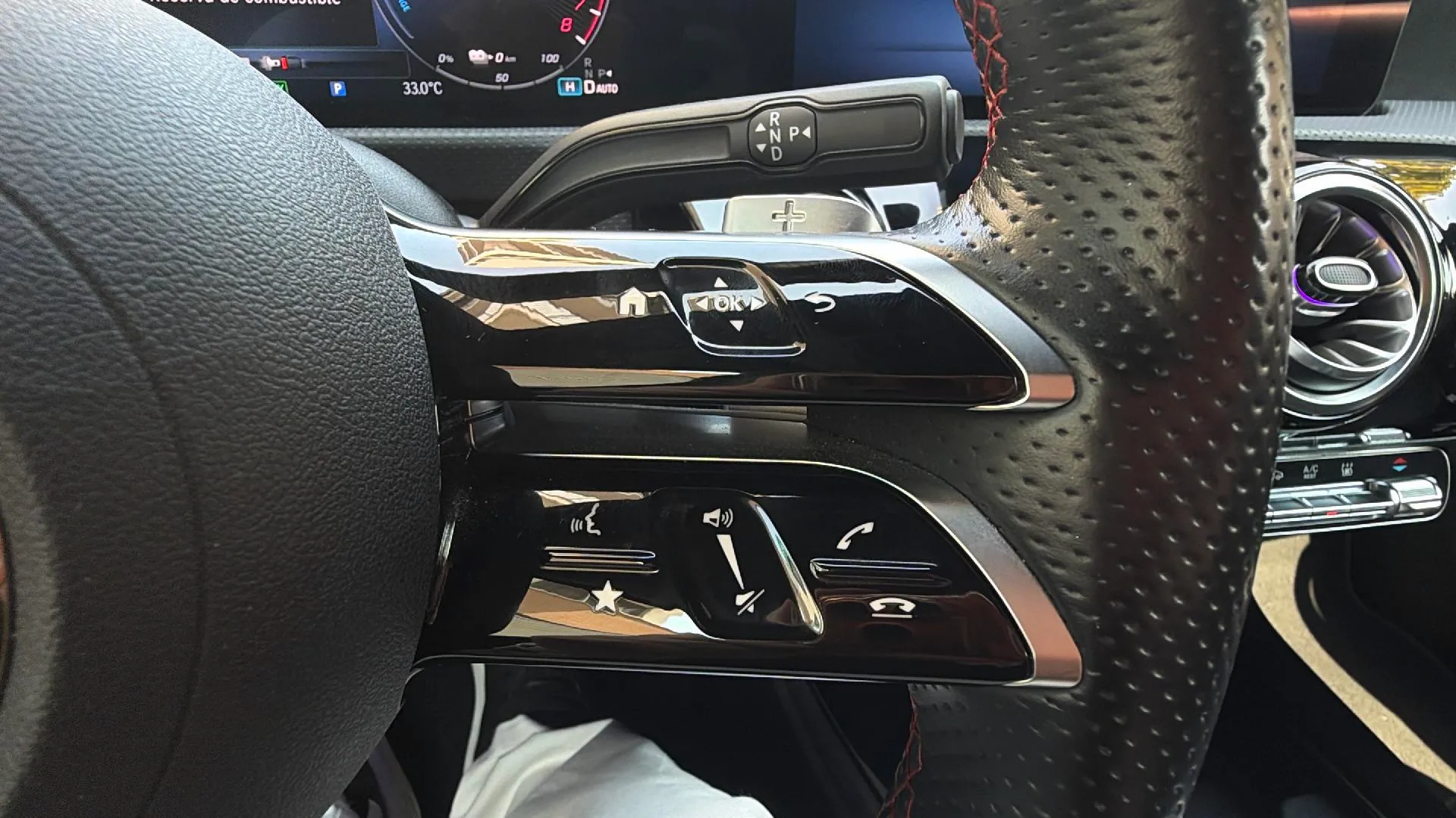 Mercedes-Benz Clase A A 250 e con tecnología híbrida EQ - foto 20