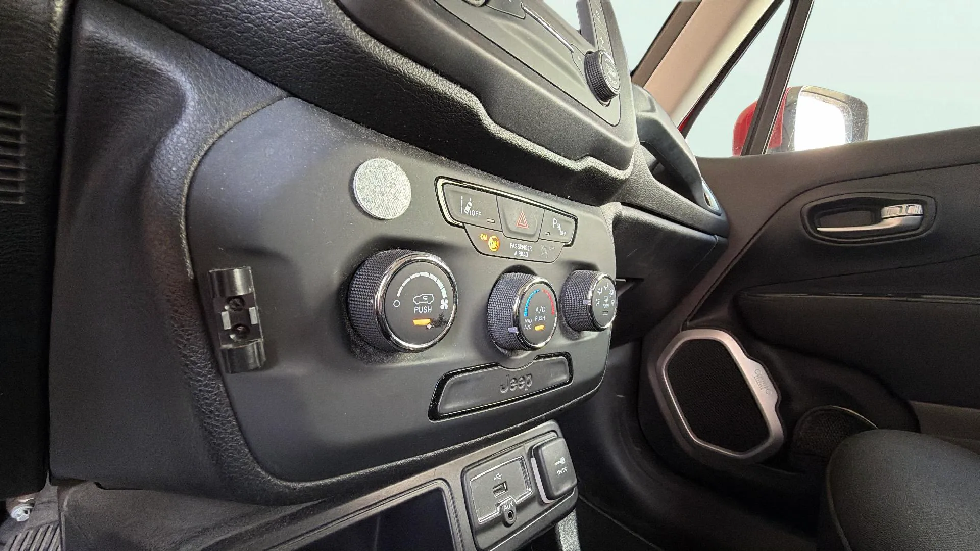 Jeep Renegade 1.0G Longitude 4x2 - foto 22