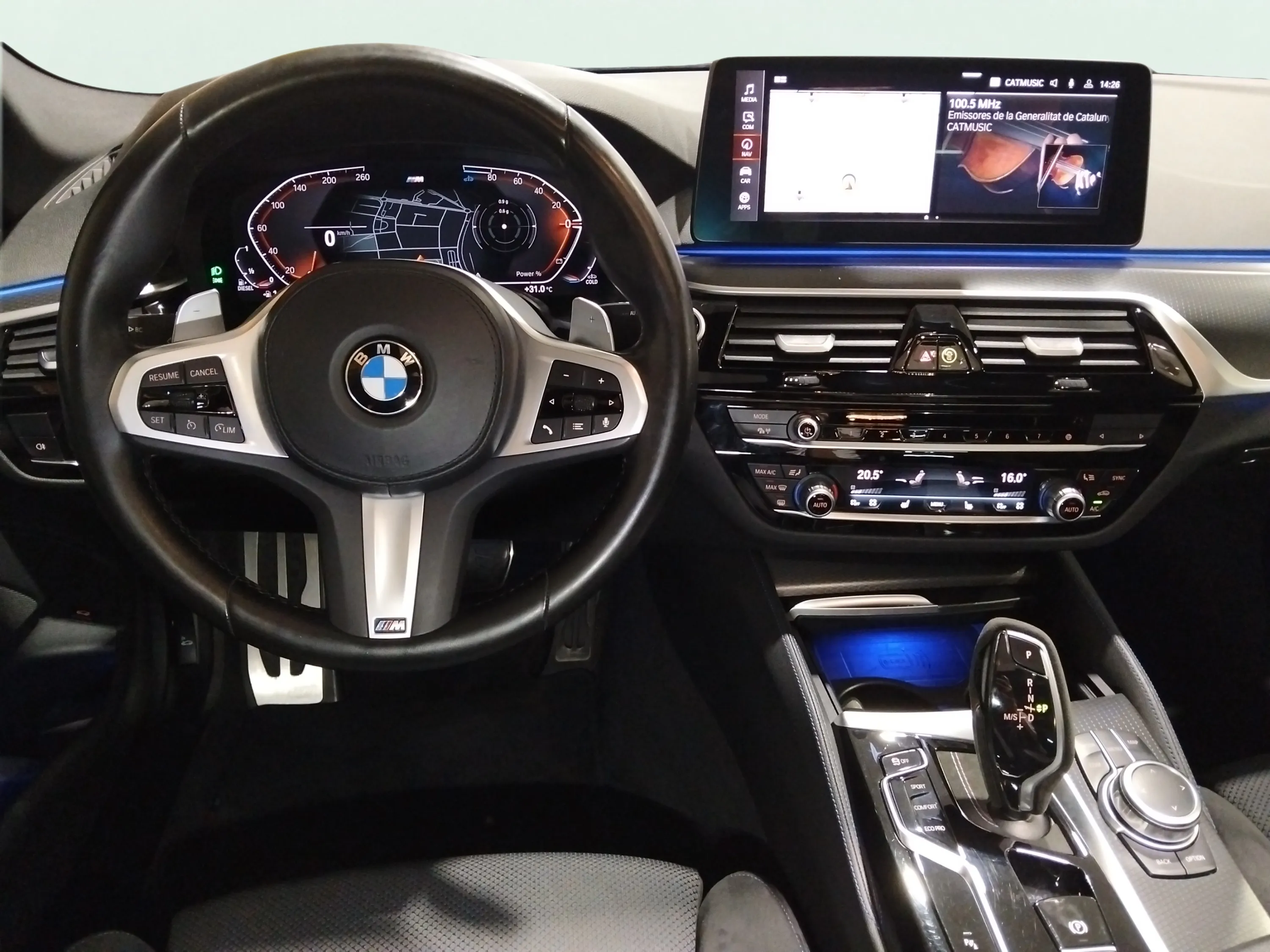 BMW Serie 5 520dA - foto 9
