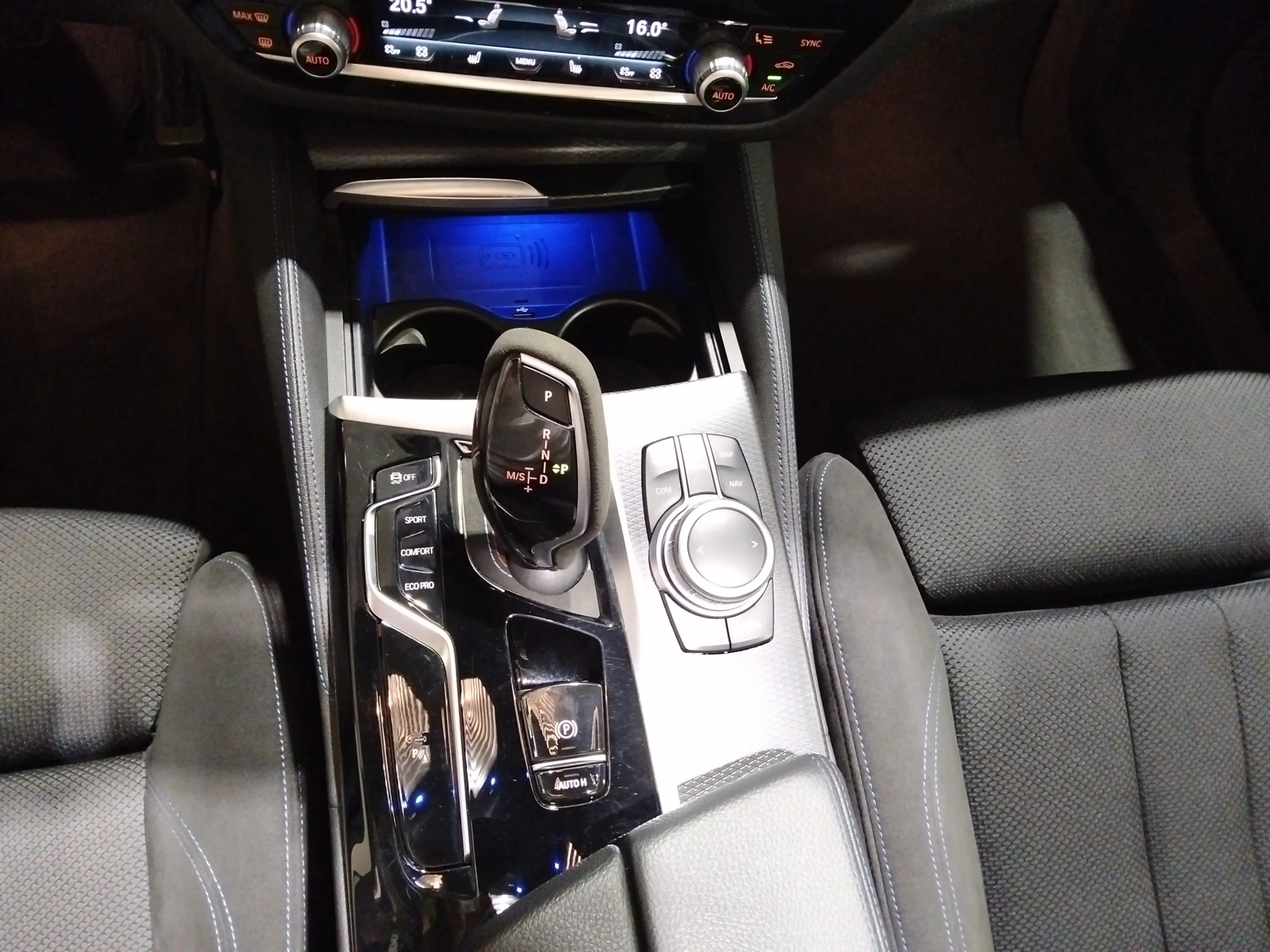 BMW Serie 5 520dA - foto 20