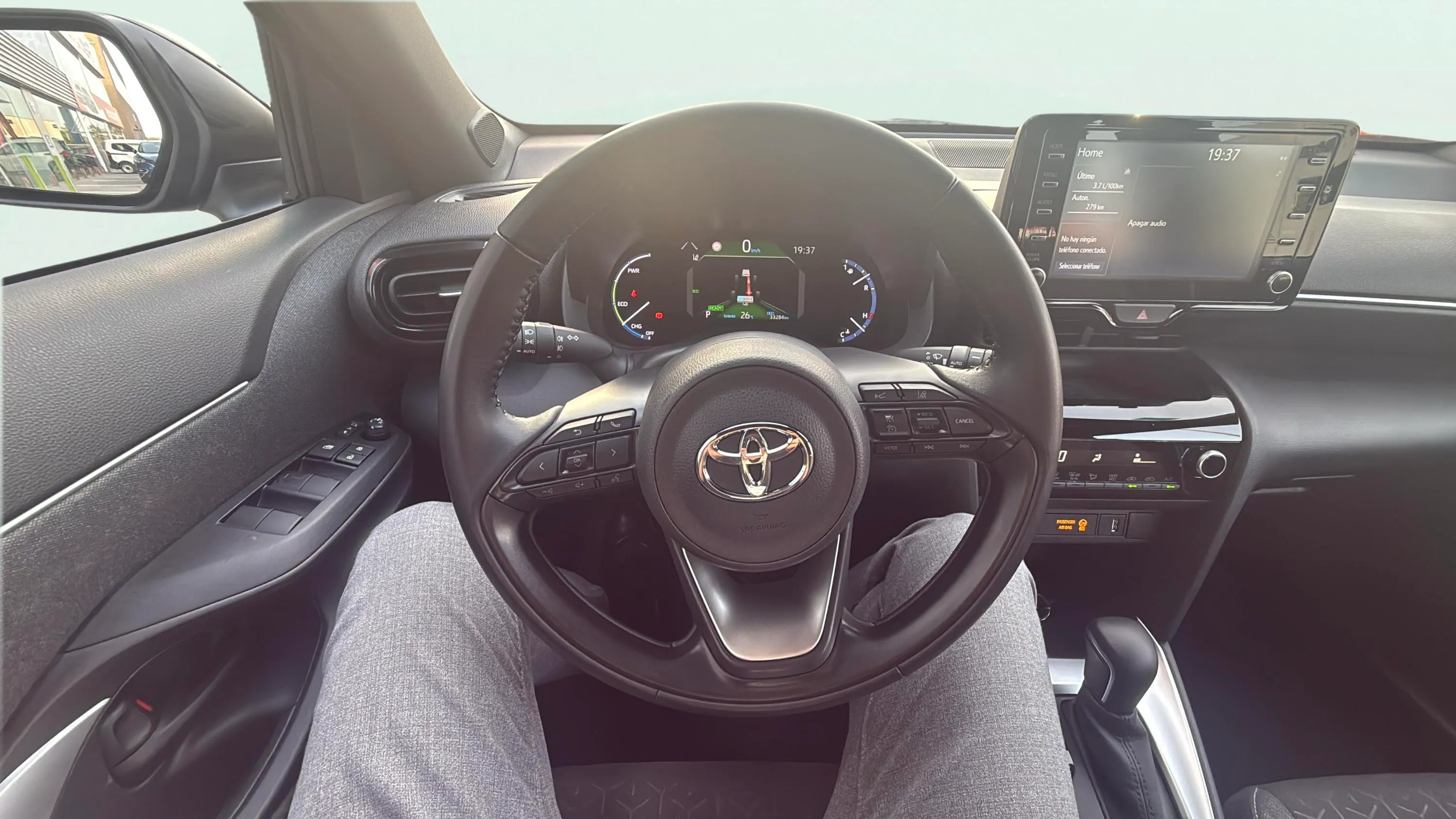 Toyota Yaris Cross 1.5 120H Active Tech - foto 23