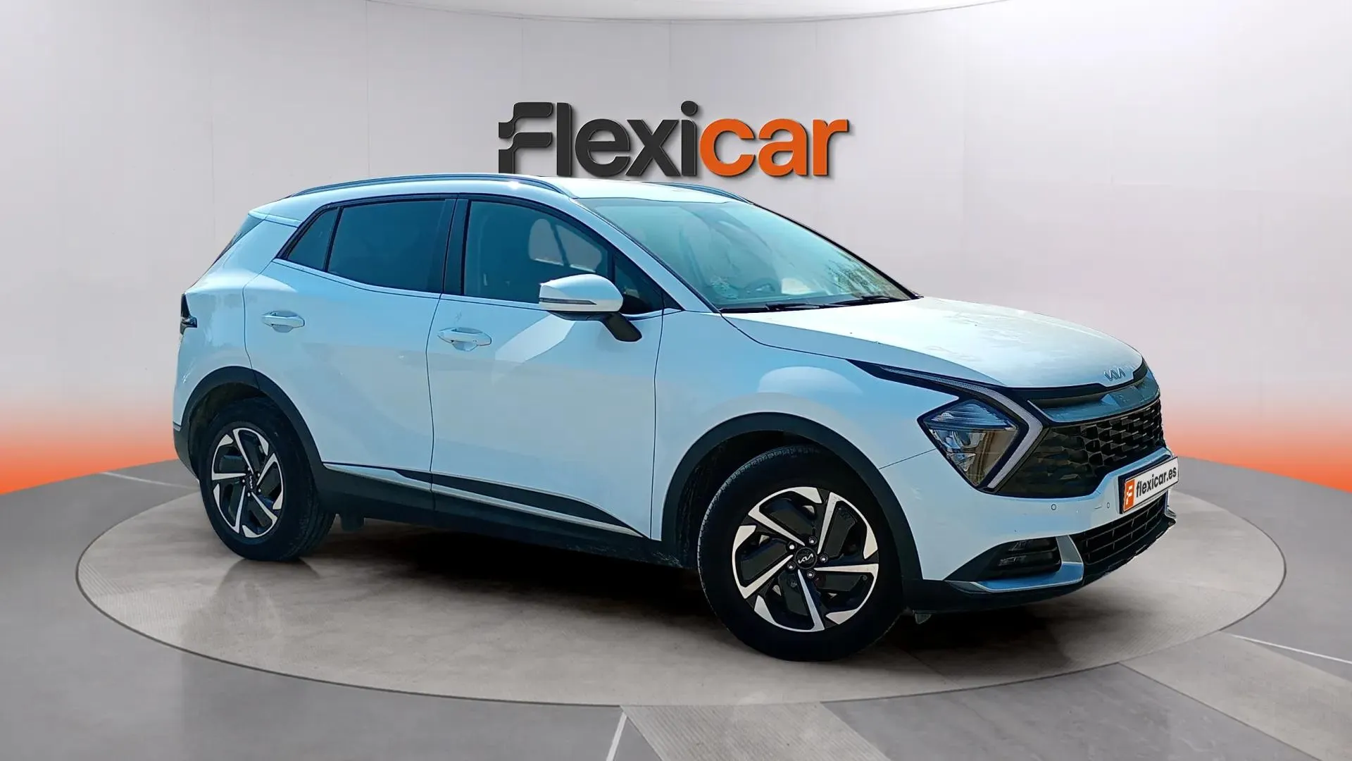 Kia Sportage 1.6 T-GDi Concept 4x2 - foto 1