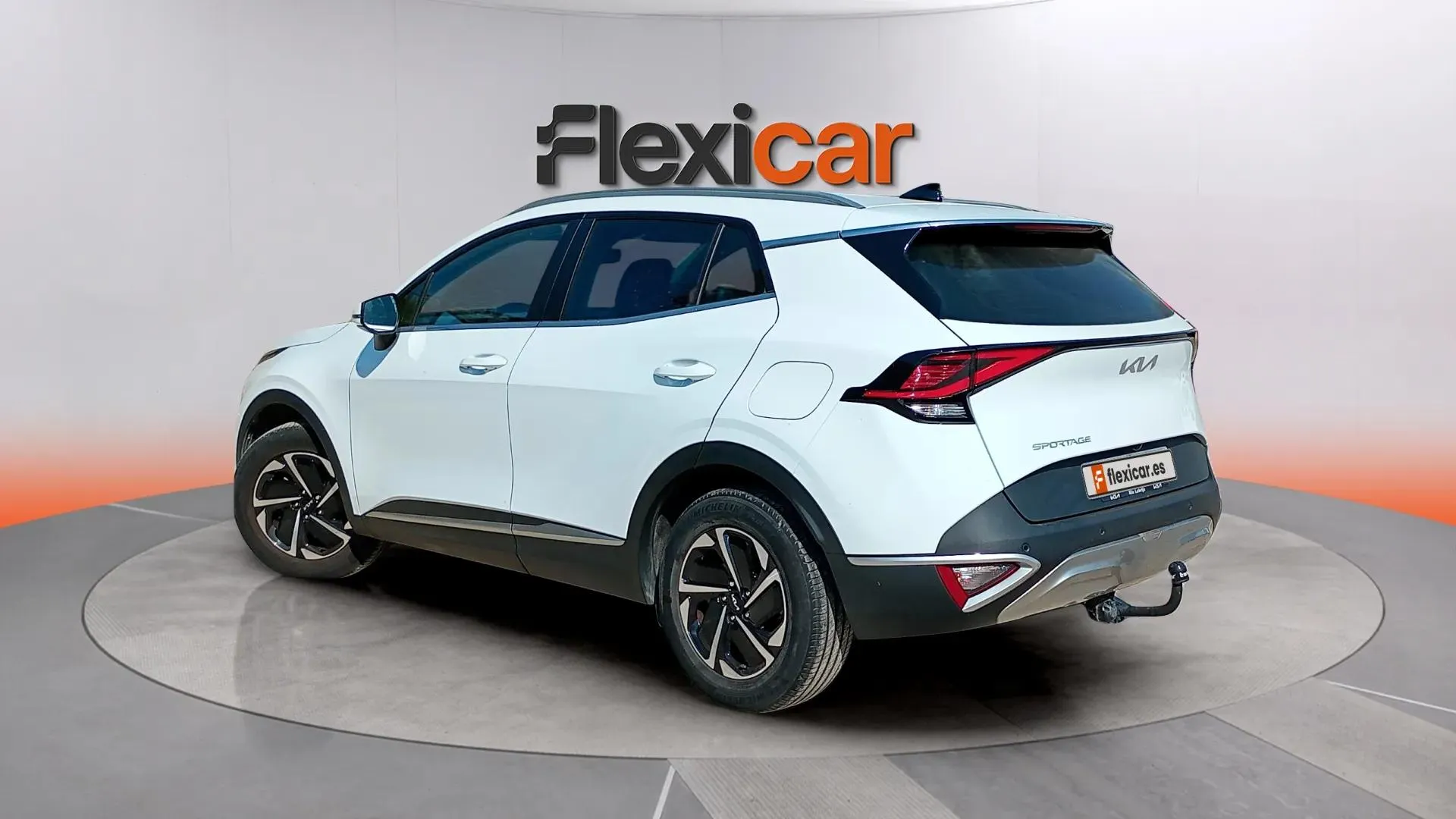 Kia Sportage 1.6 T-GDi Concept 4x2 - foto 7