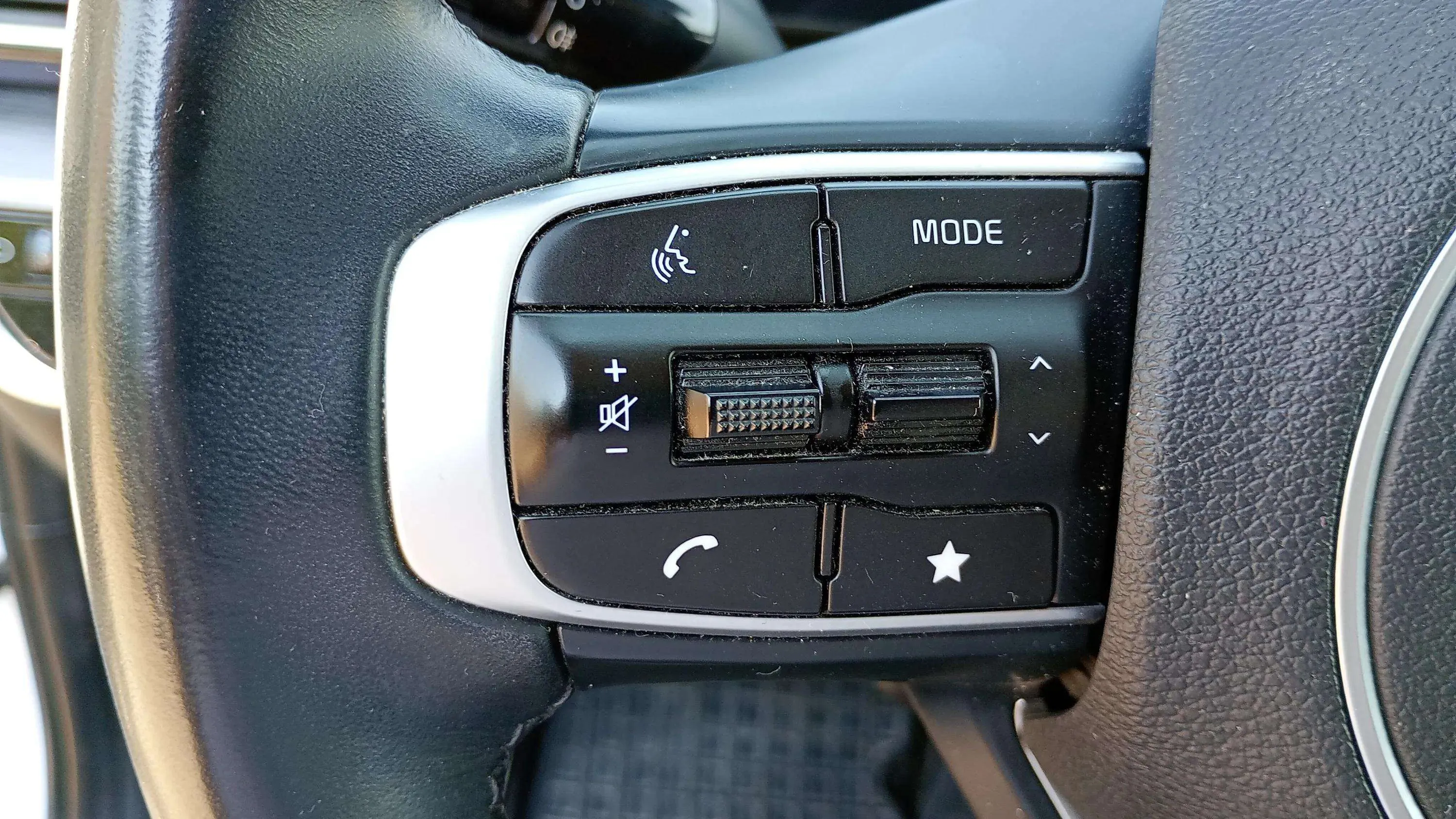 Kia Sportage 1.6 T-GDi Concept 4x2 - foto 13