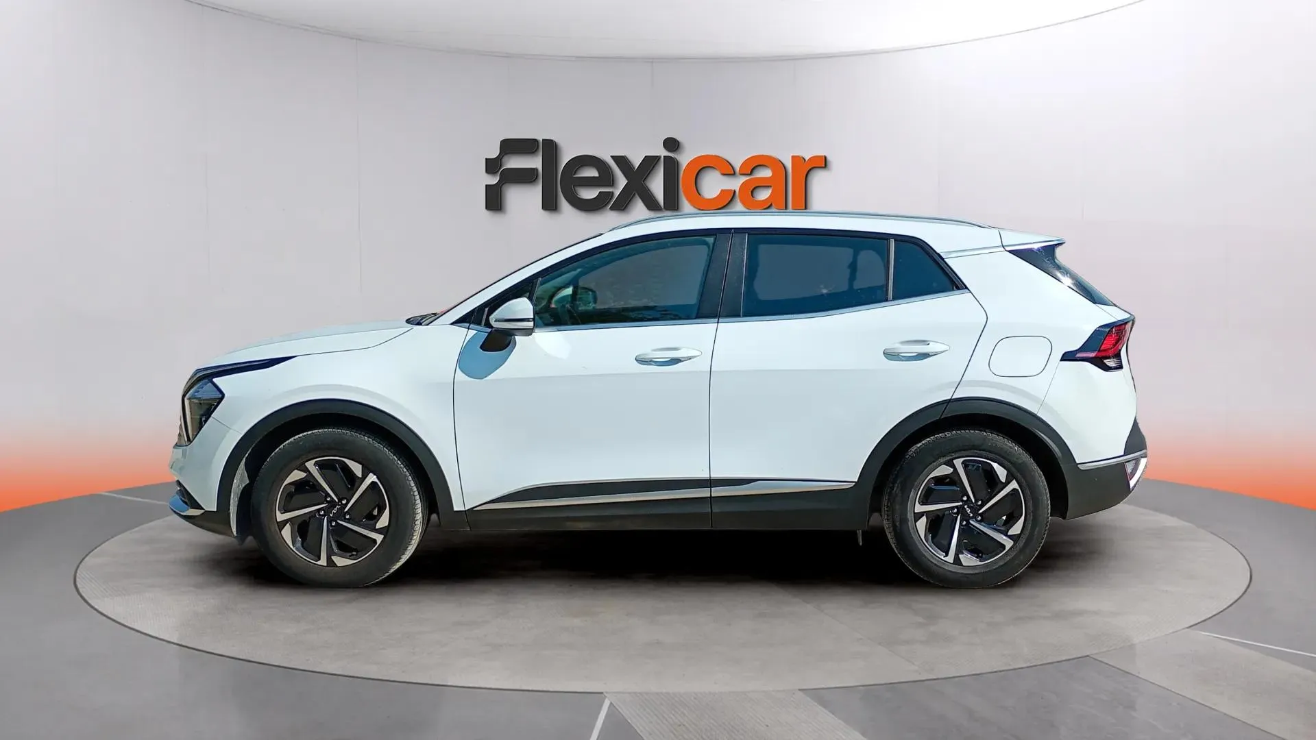 Kia Sportage 1.6 T-GDi Concept 4x2 - foto 6