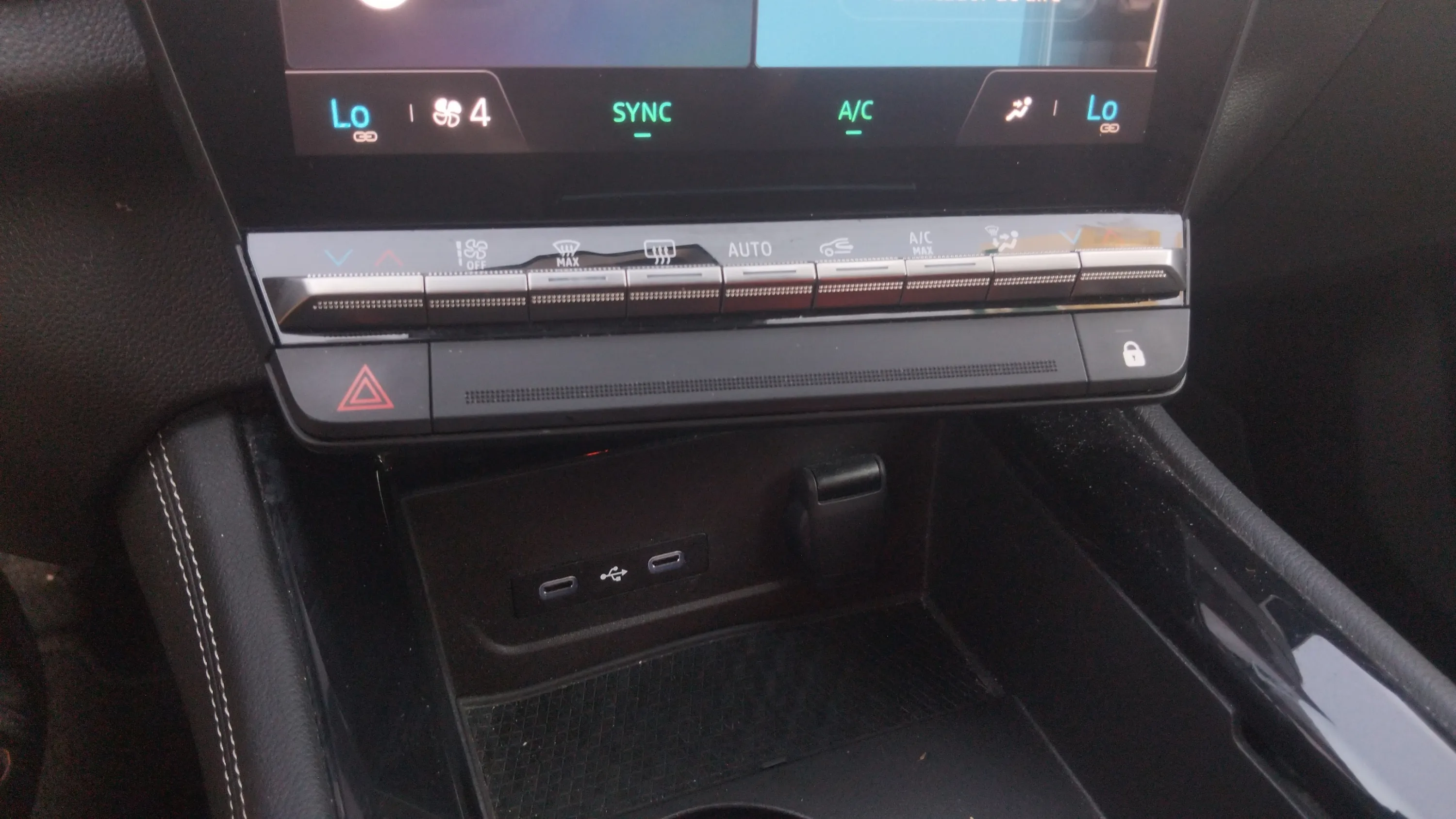 Renault Espace Iconic E-Tech full hybrid - foto 21