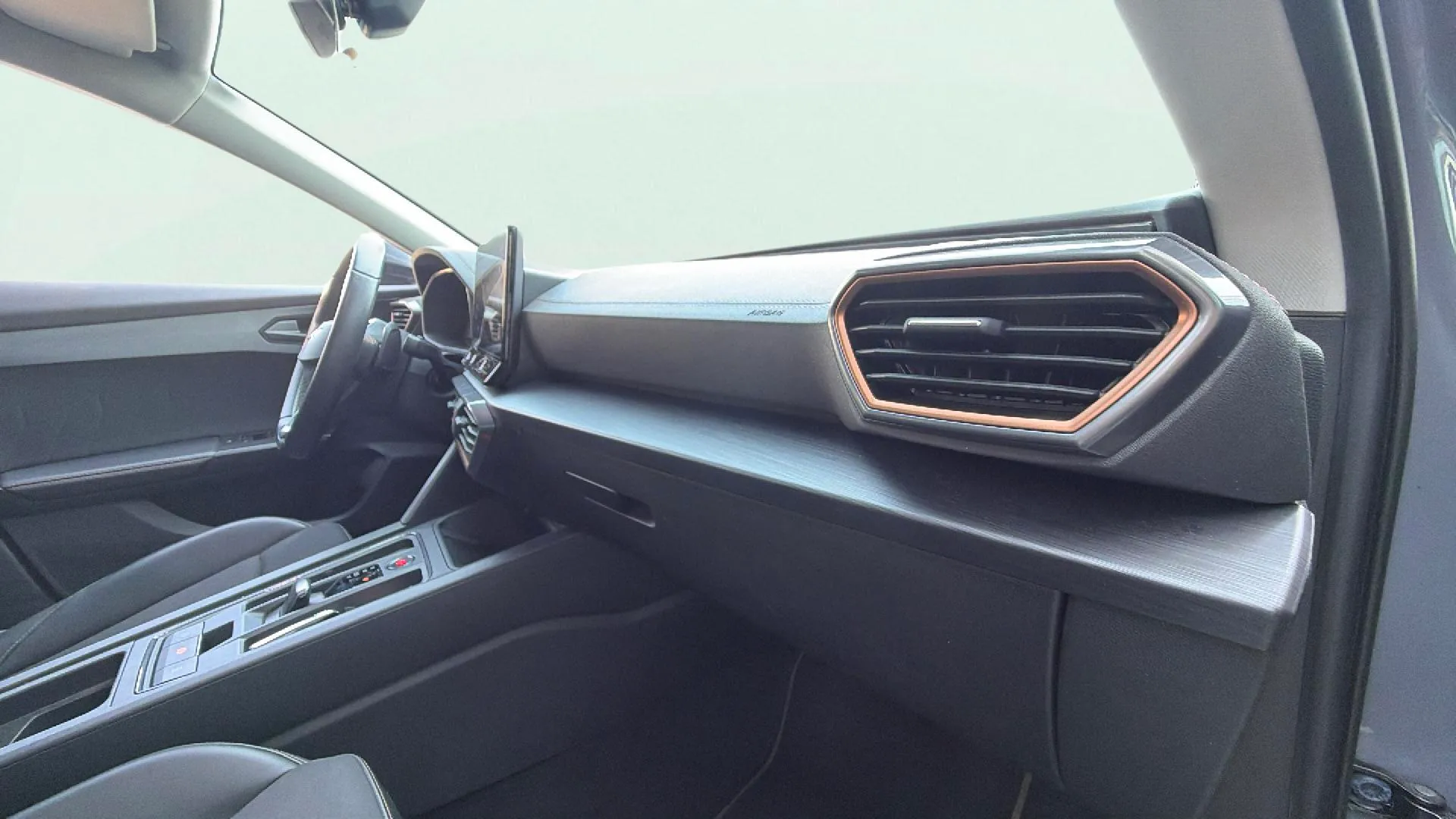 Cupra Formentor 1.5 TSI DSG - foto 19