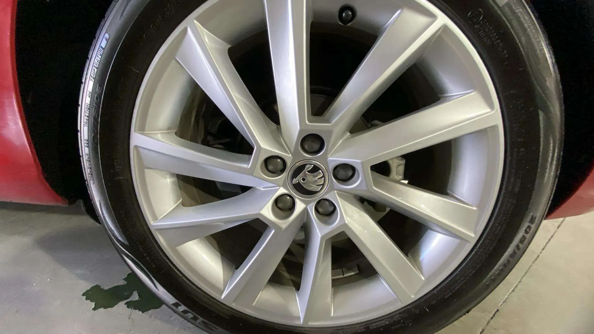 Škoda Scala 1.0 TSI DSG Ambition - foto 24