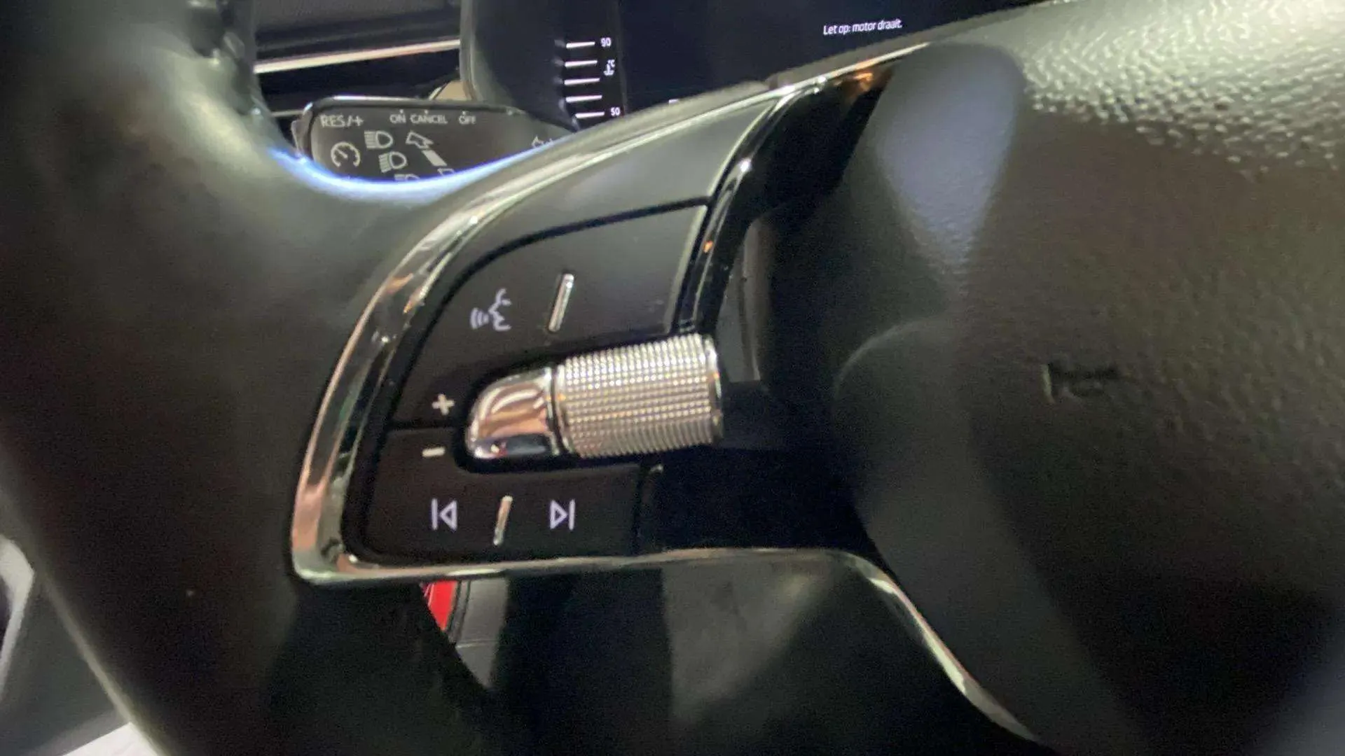 Škoda Scala 1.0 TSI DSG Ambition - foto 17