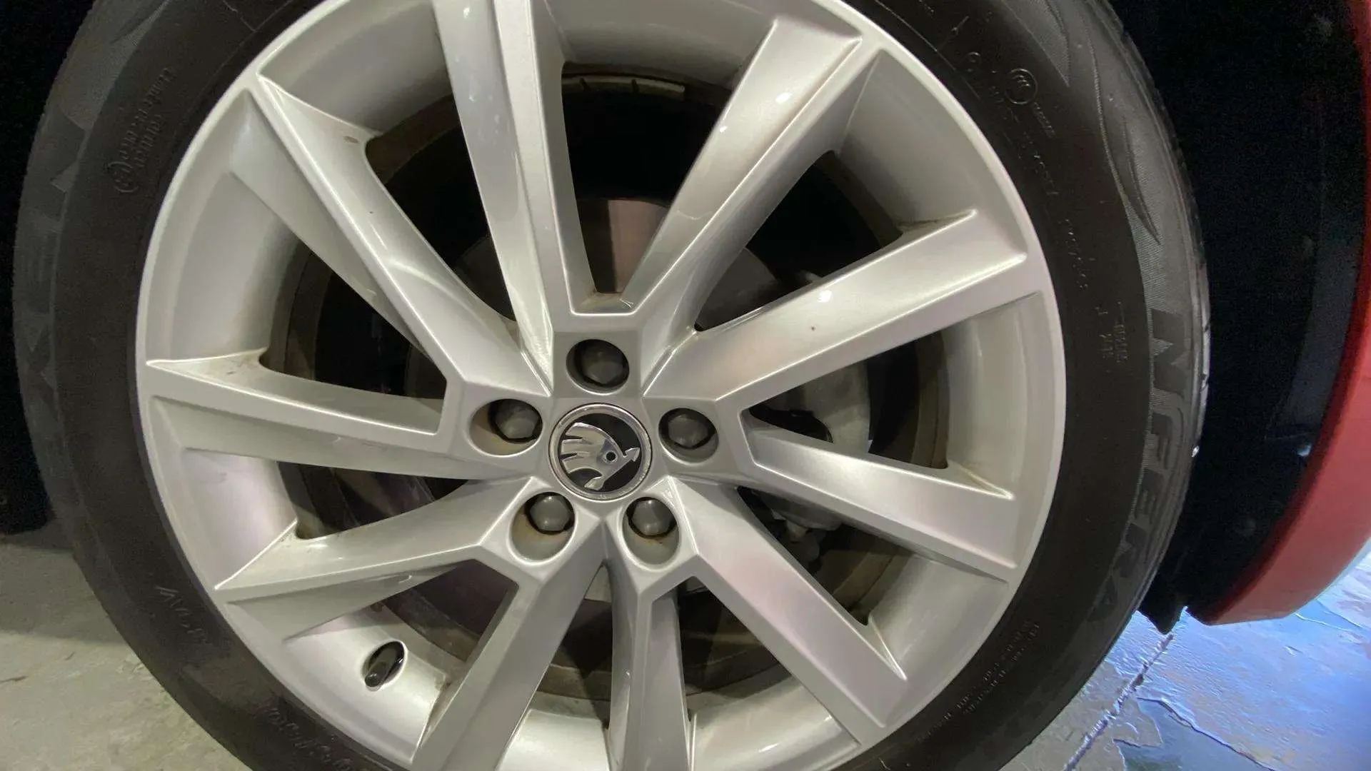 Škoda Scala 1.0 TSI DSG Ambition - foto 21