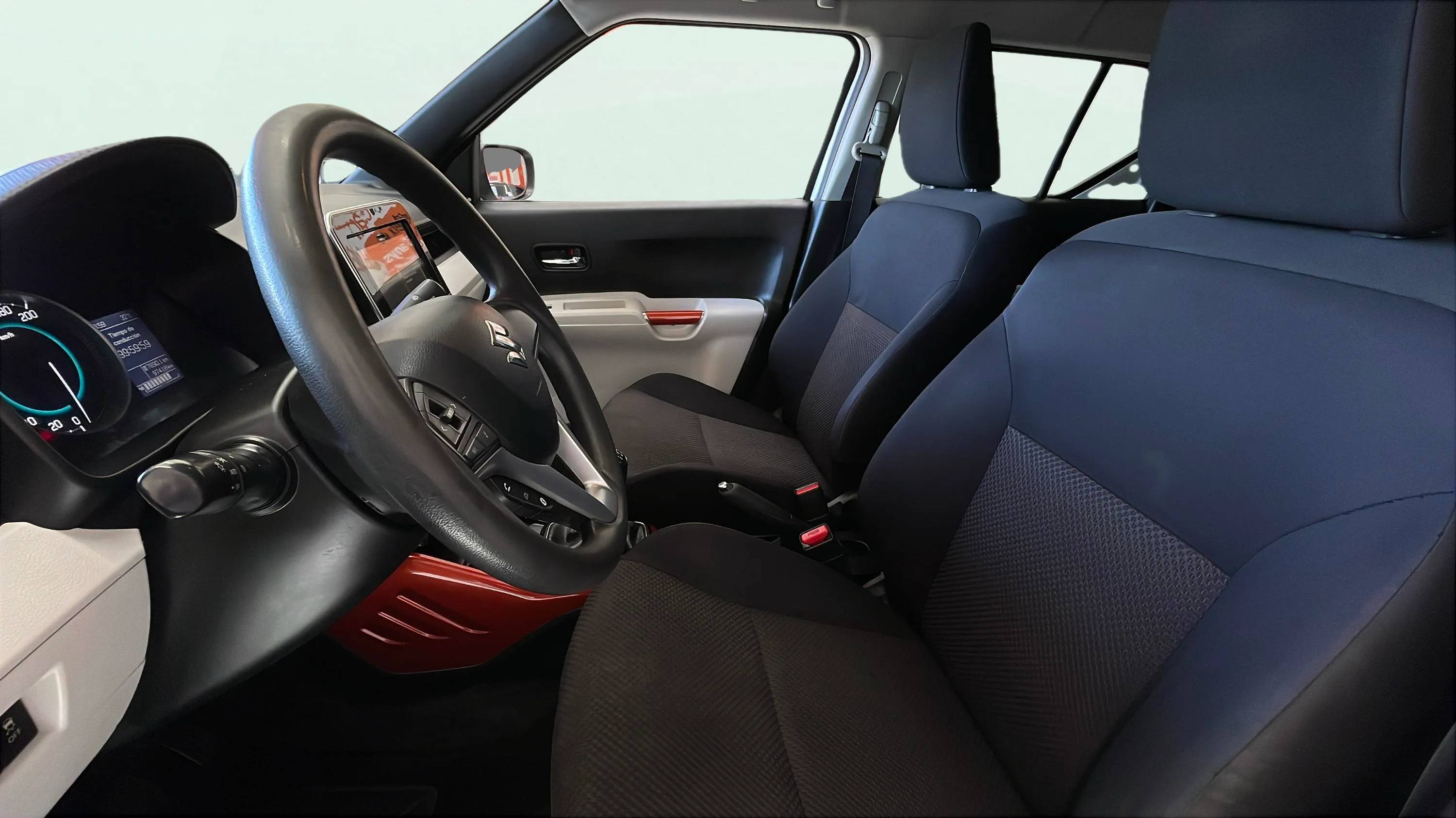Suzuki Ignis 1.2 GLE - foto 17