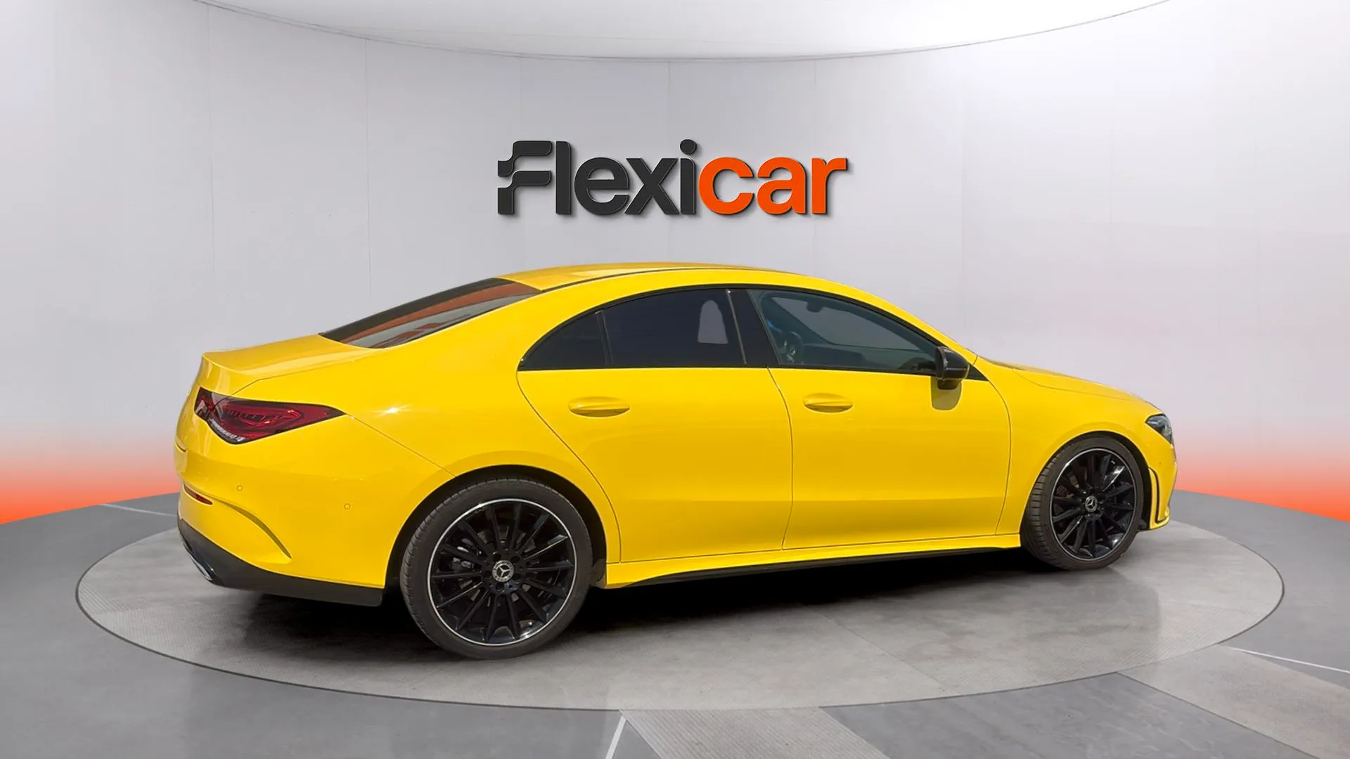 Mercedes-Benz CLA 200 D DCT - foto 8