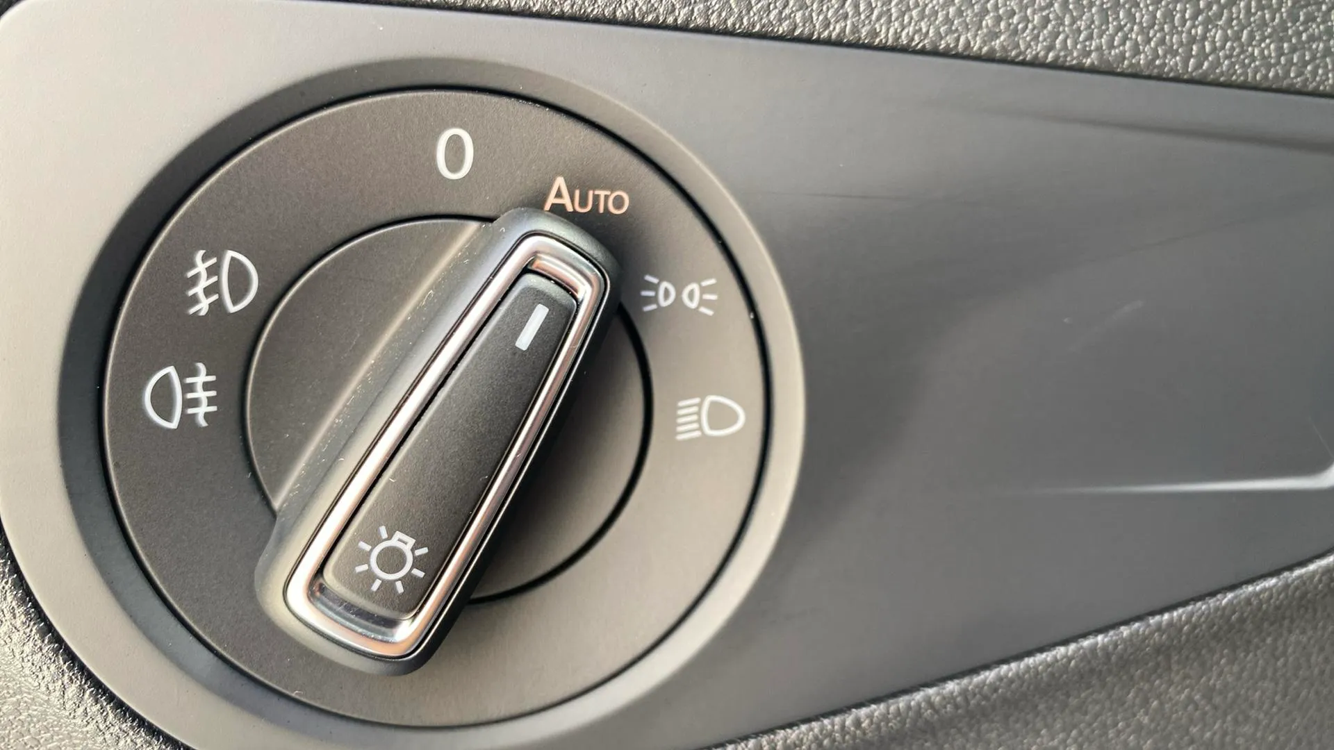 Volkswagen Tiguan Sport 1.5 TSI DSG - foto 21