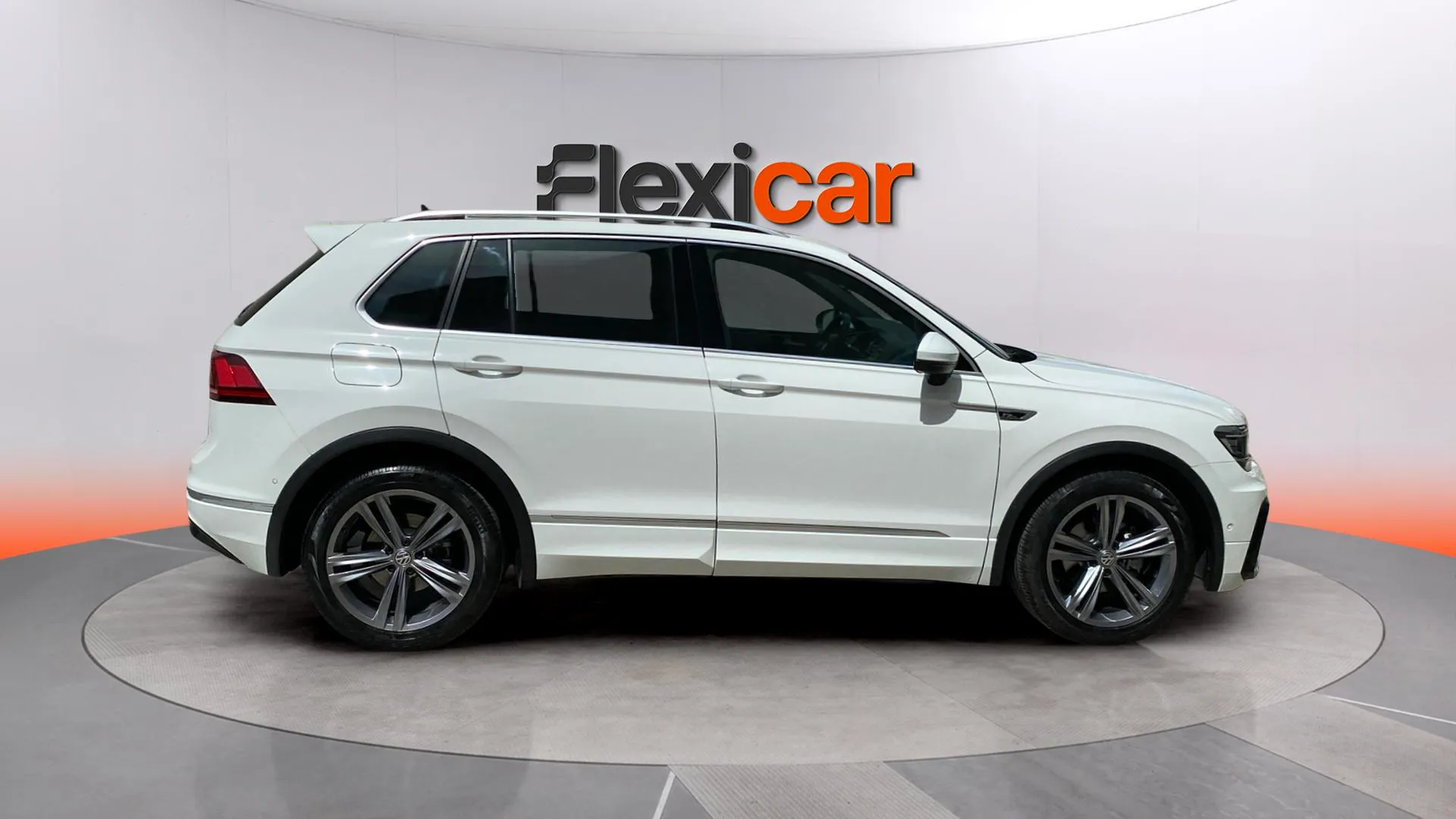 Volkswagen Tiguan Sport 1.5 TSI DSG - foto 7