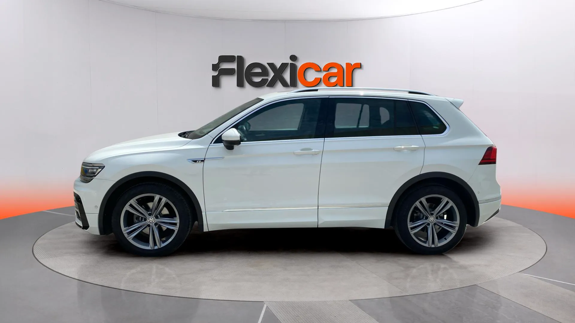 Volkswagen Tiguan Sport 1.5 TSI DSG - foto 3